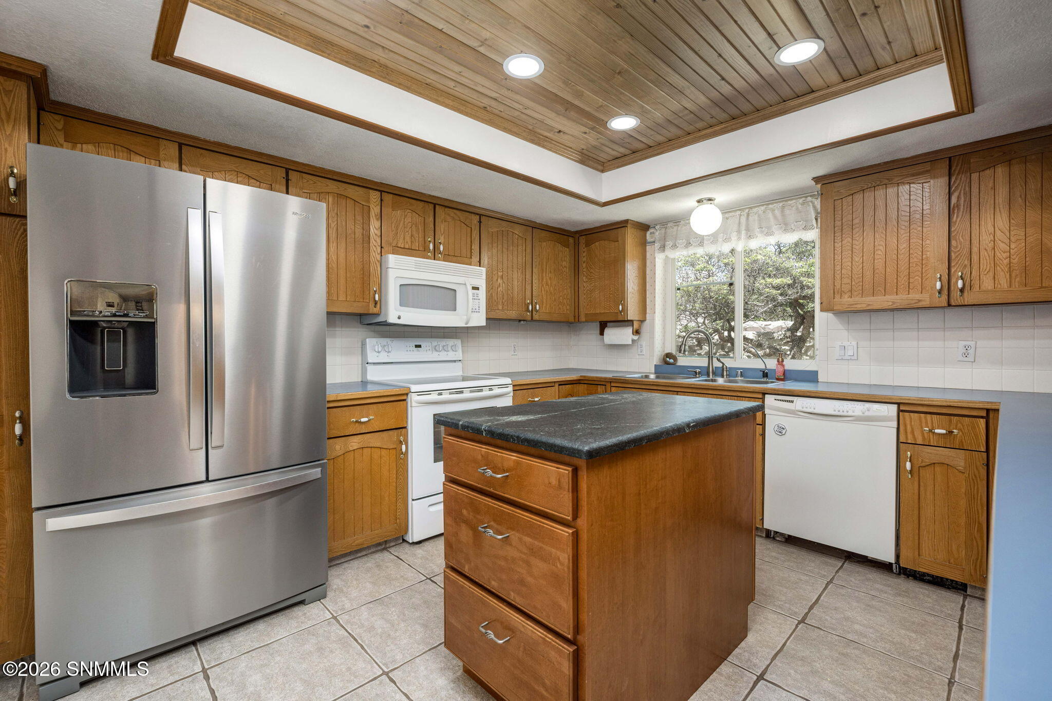 17-web-or-mls-Snappin Homes (Topley2810)