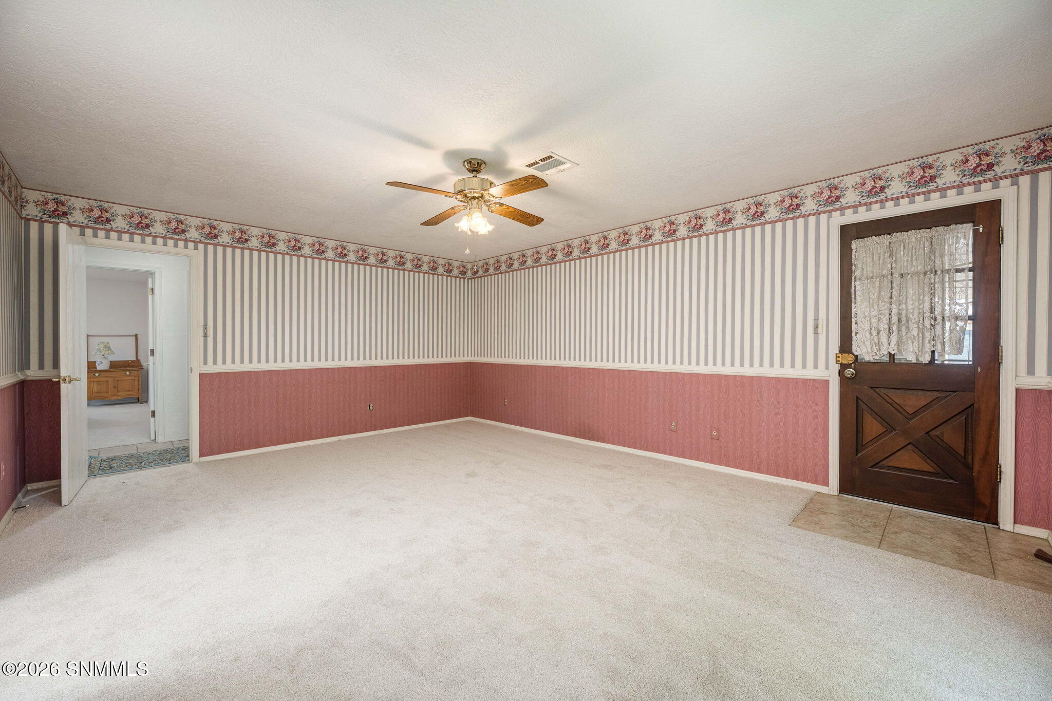 24-web-or-mls-Snappin Homes (Topley2810)