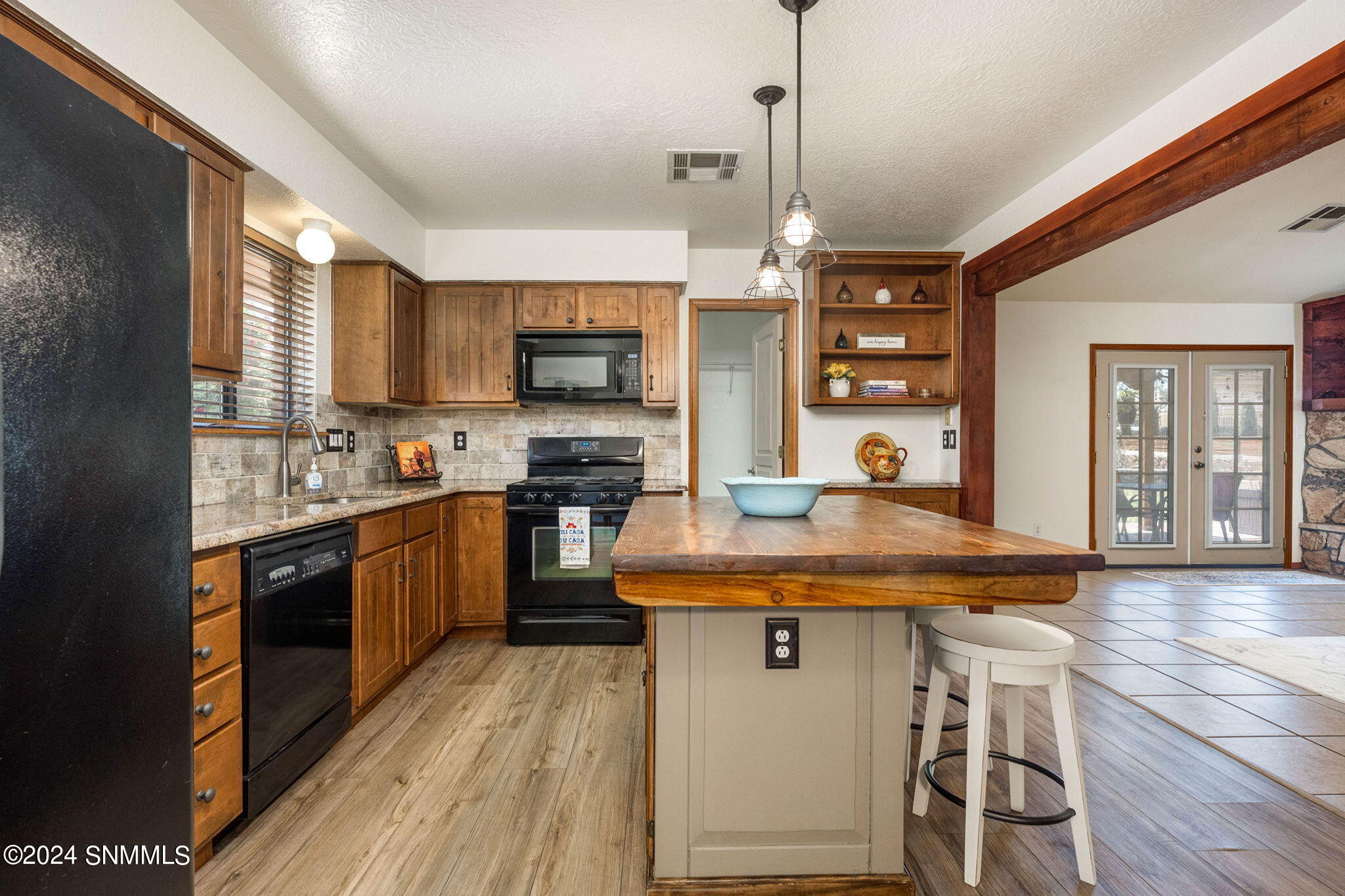 13-web-or-mls-Blueridge 3364 NEW-37