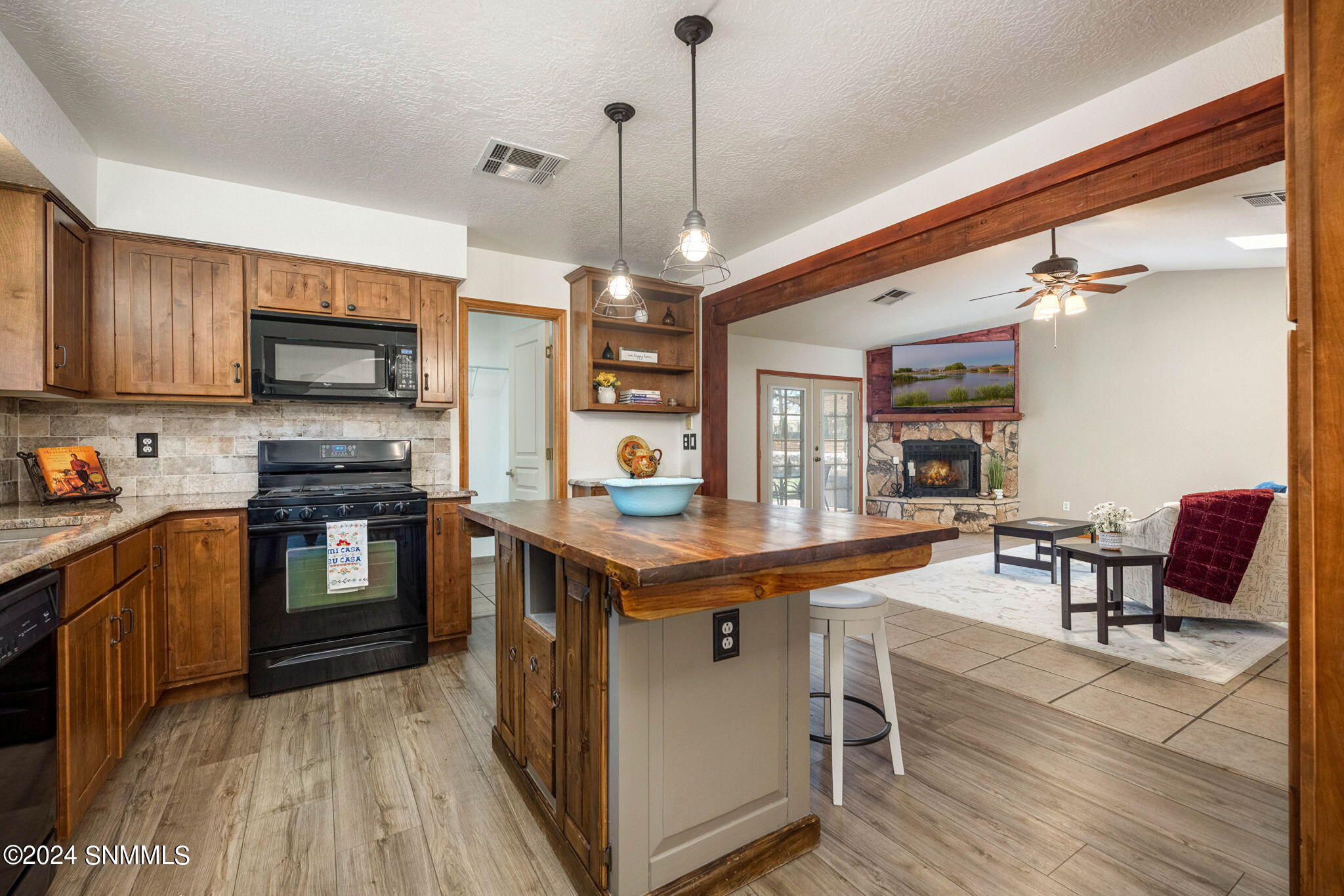 14-web-or-mls-Blueridge 3364 NEW-40