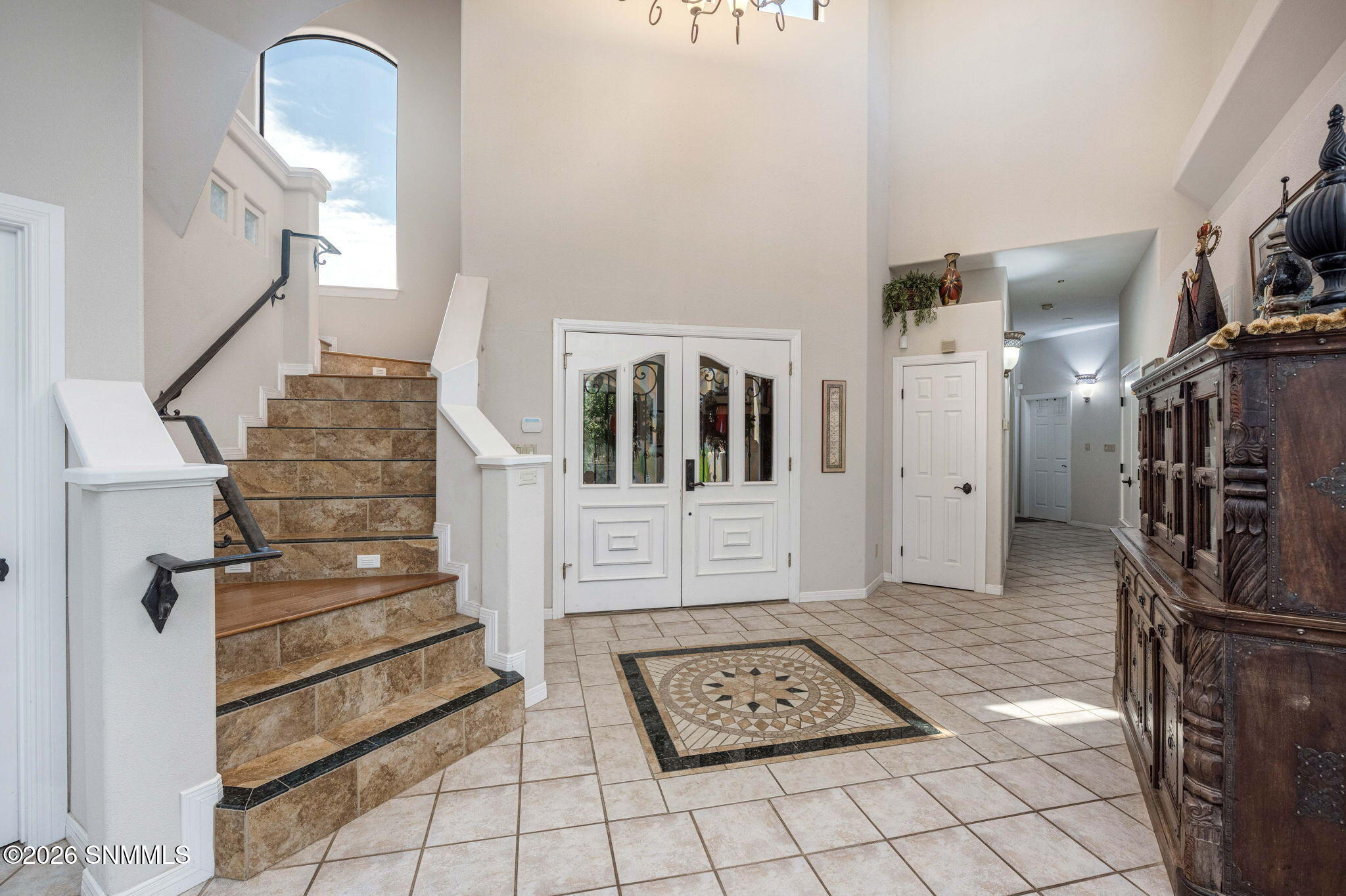 11-web-or-mls-Snappin Homes (Superstitio