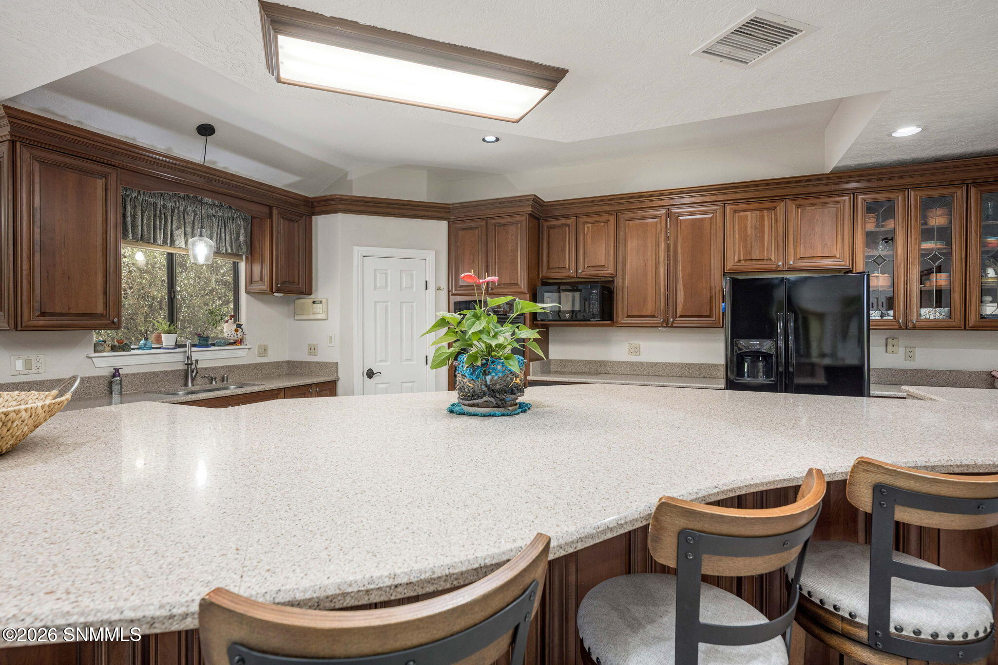 14-web-or-mls-Snappin Homes (Superstitio