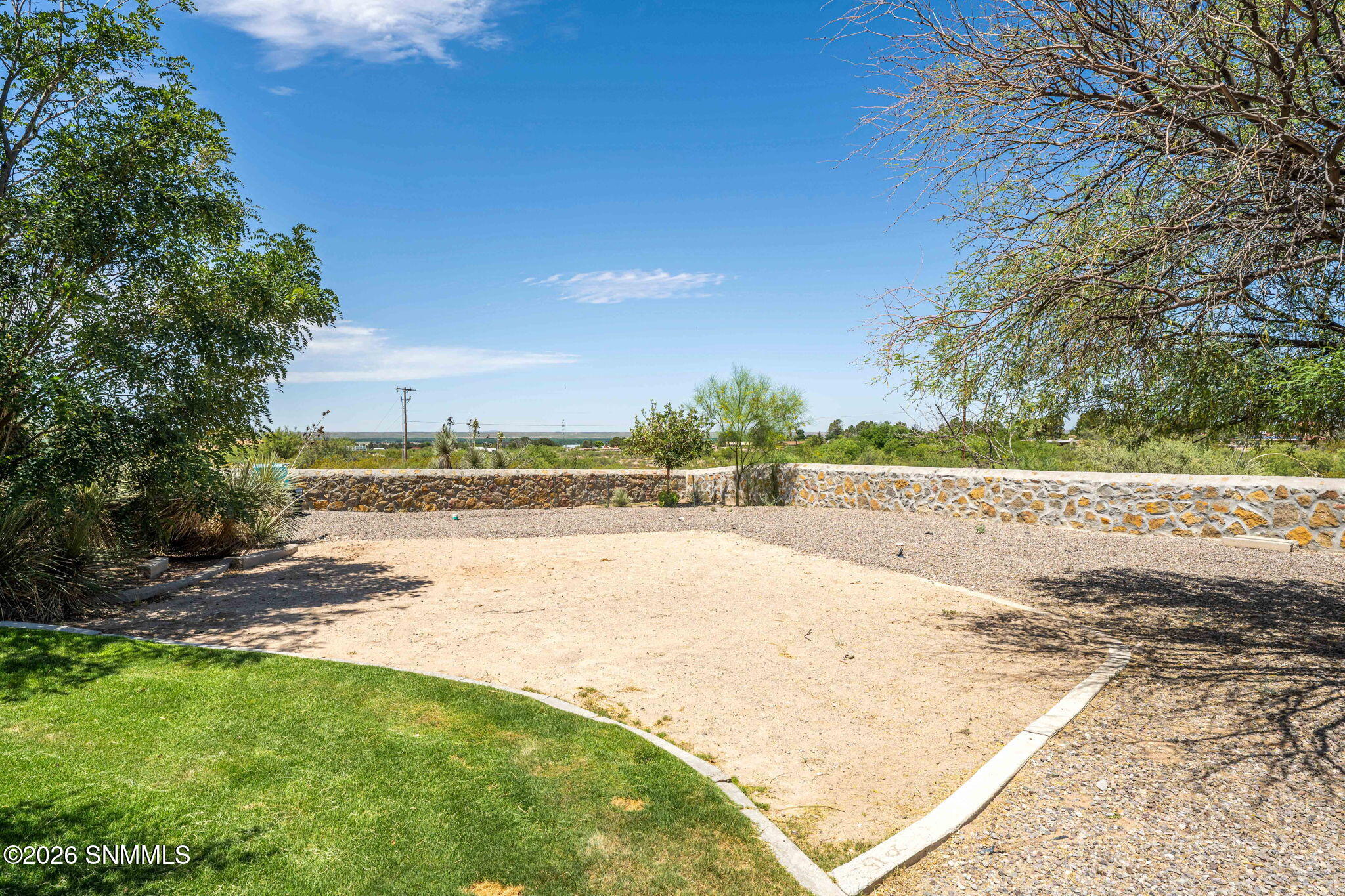 35-web-or-mls-Snappin Homes (Superstitio
