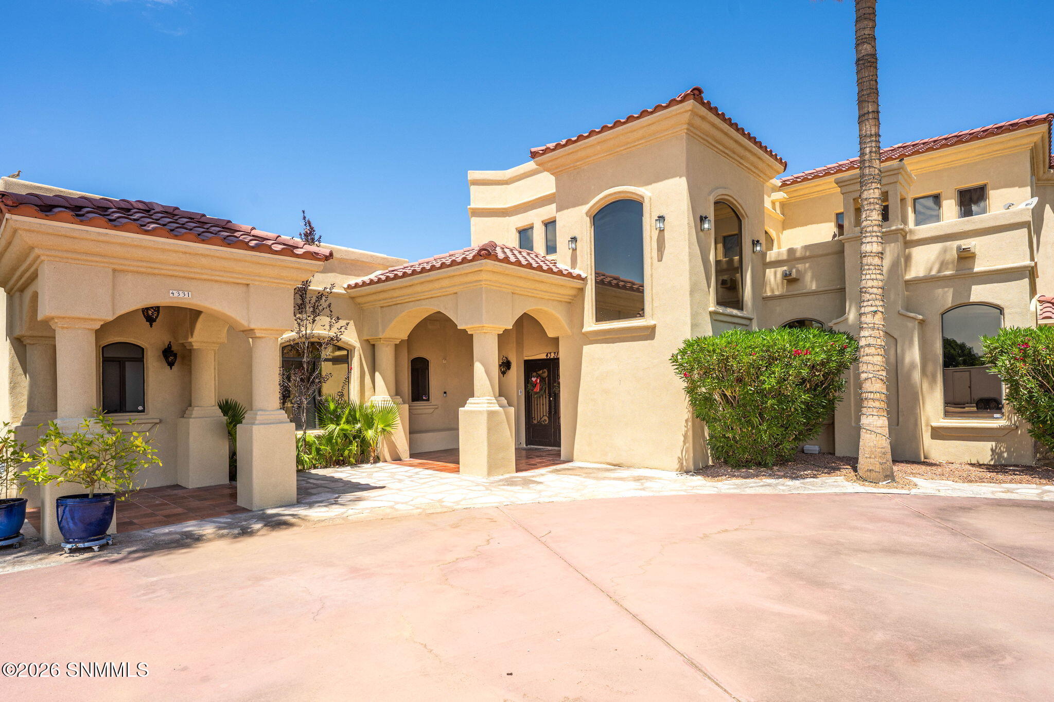 5-web-or-mls-Snappin Homes (Superstition
