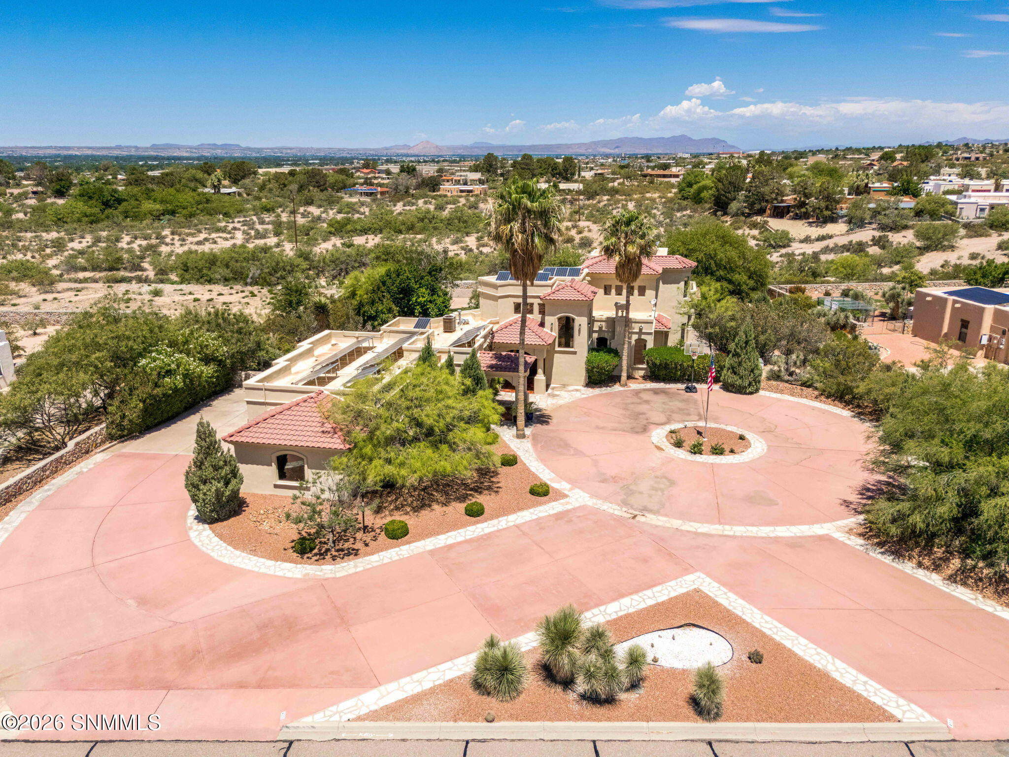 44-web-or-mls-Snappin Homes (Superstitio