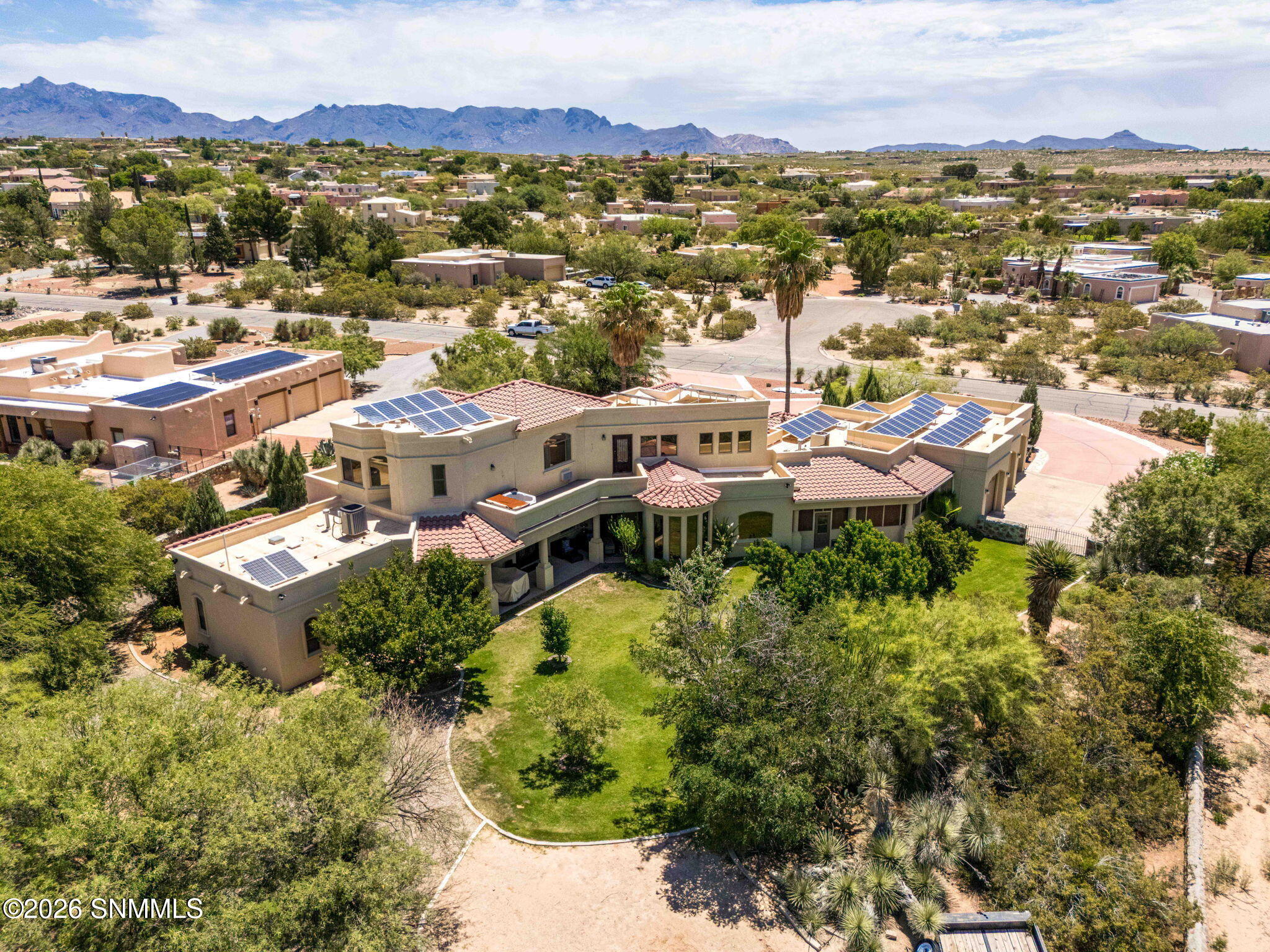 48-web-or-mls-Snappin Homes (Superstitio