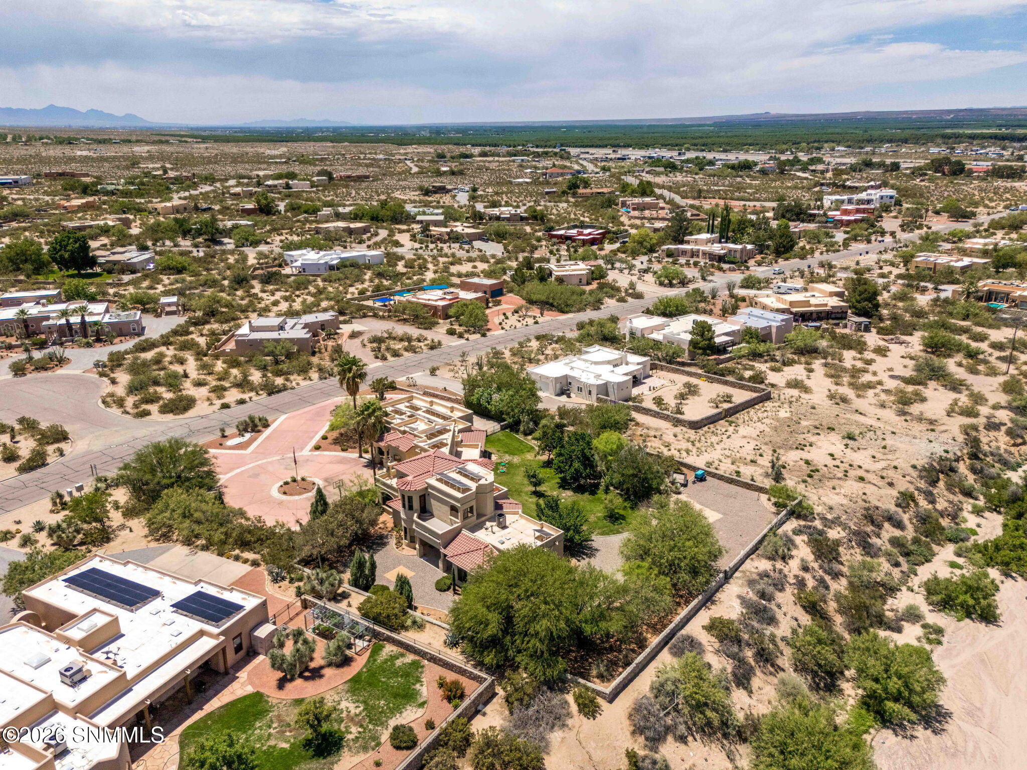 55-web-or-mls-Snappin Homes (Superstitio