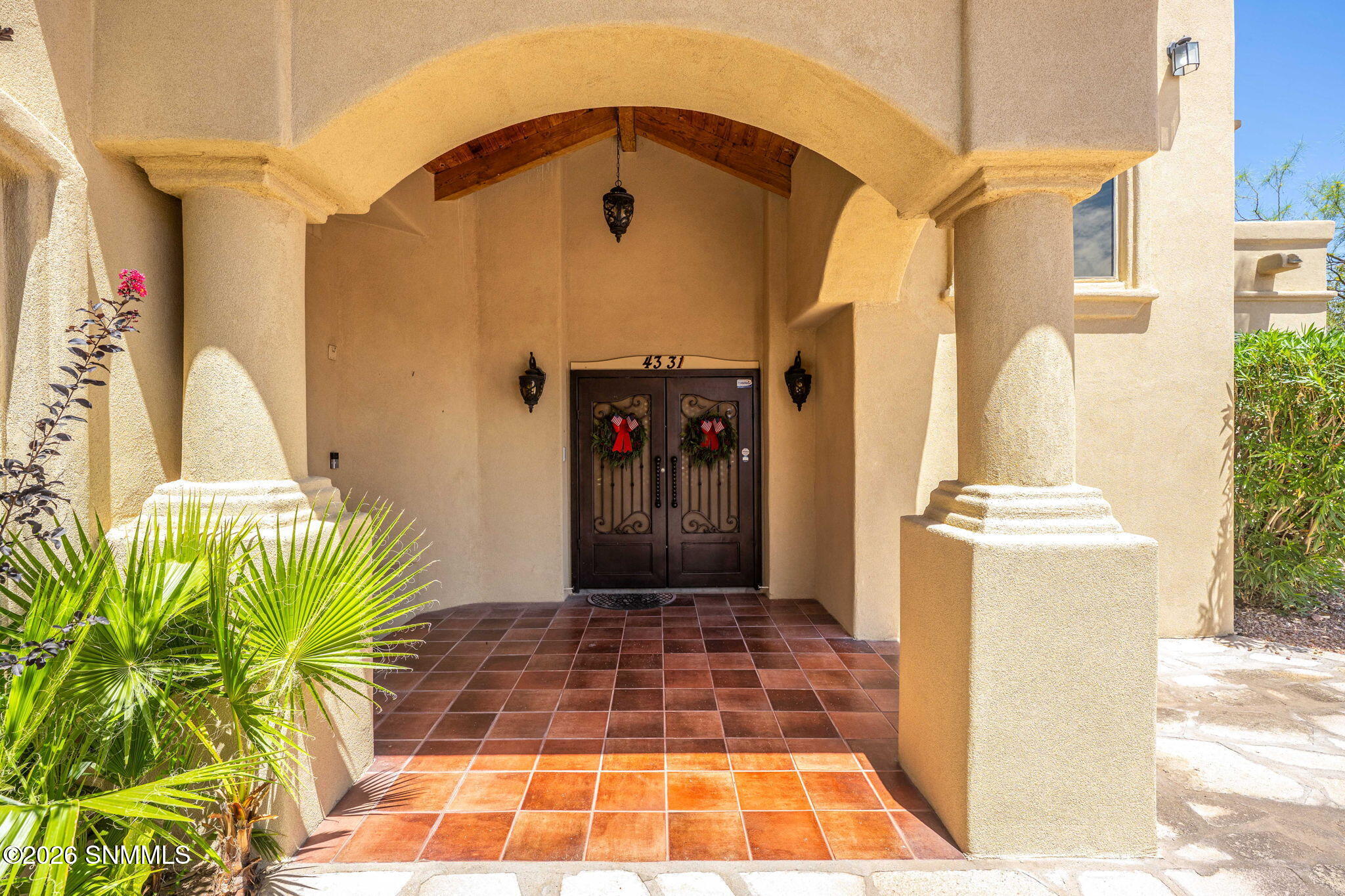 8-web-or-mls-Snappin Homes (Superstition