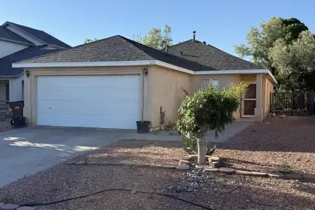 4716 Diamante Court, Las Cruces, New Mexico 88012, 3 Bedrooms Bedrooms, ,2 BathroomsBathrooms,Residential,For Sale,Diamante,2602086