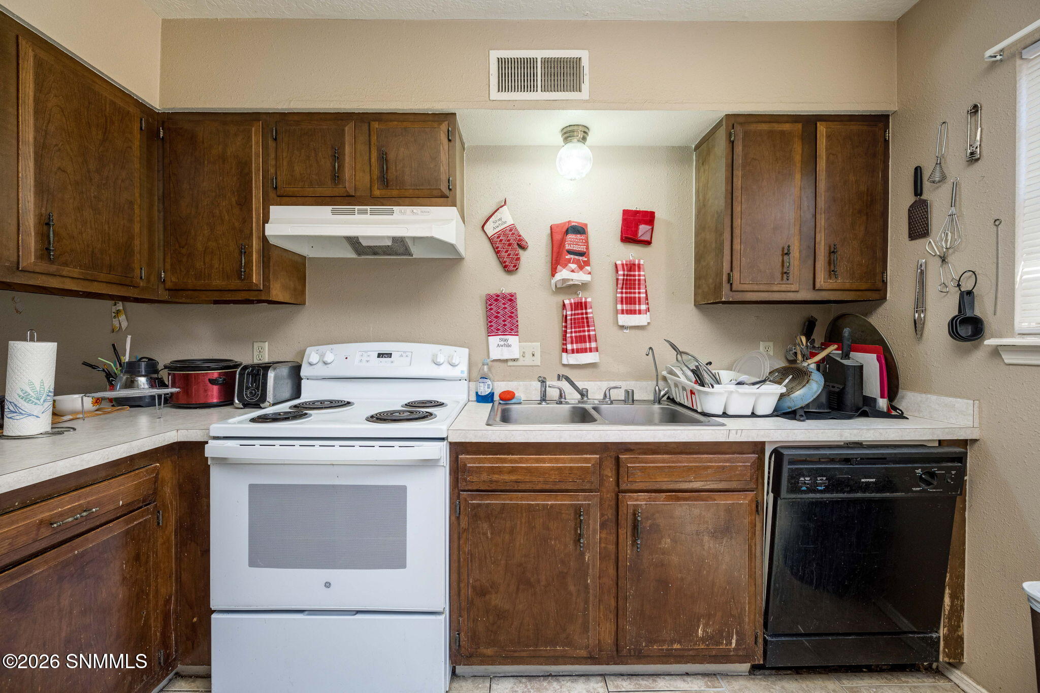 17-web-or-mls-Snappin Homes (Executive95