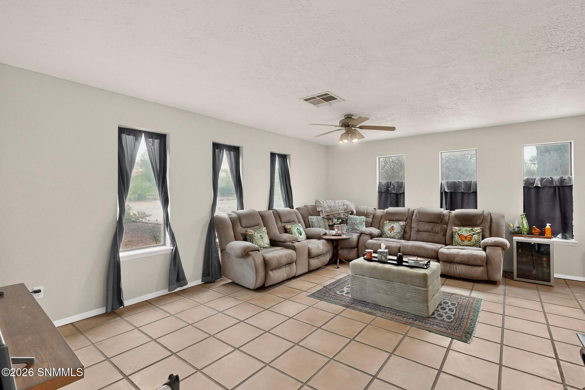 3dcasas-4136-e-winchester-rd-001