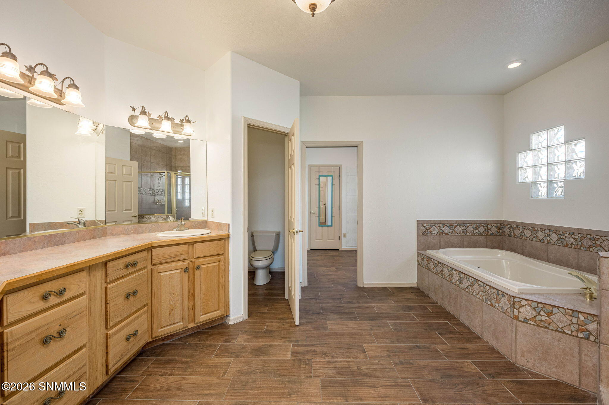 25-web-or-mls-Snappin Homes (StoneCanyon