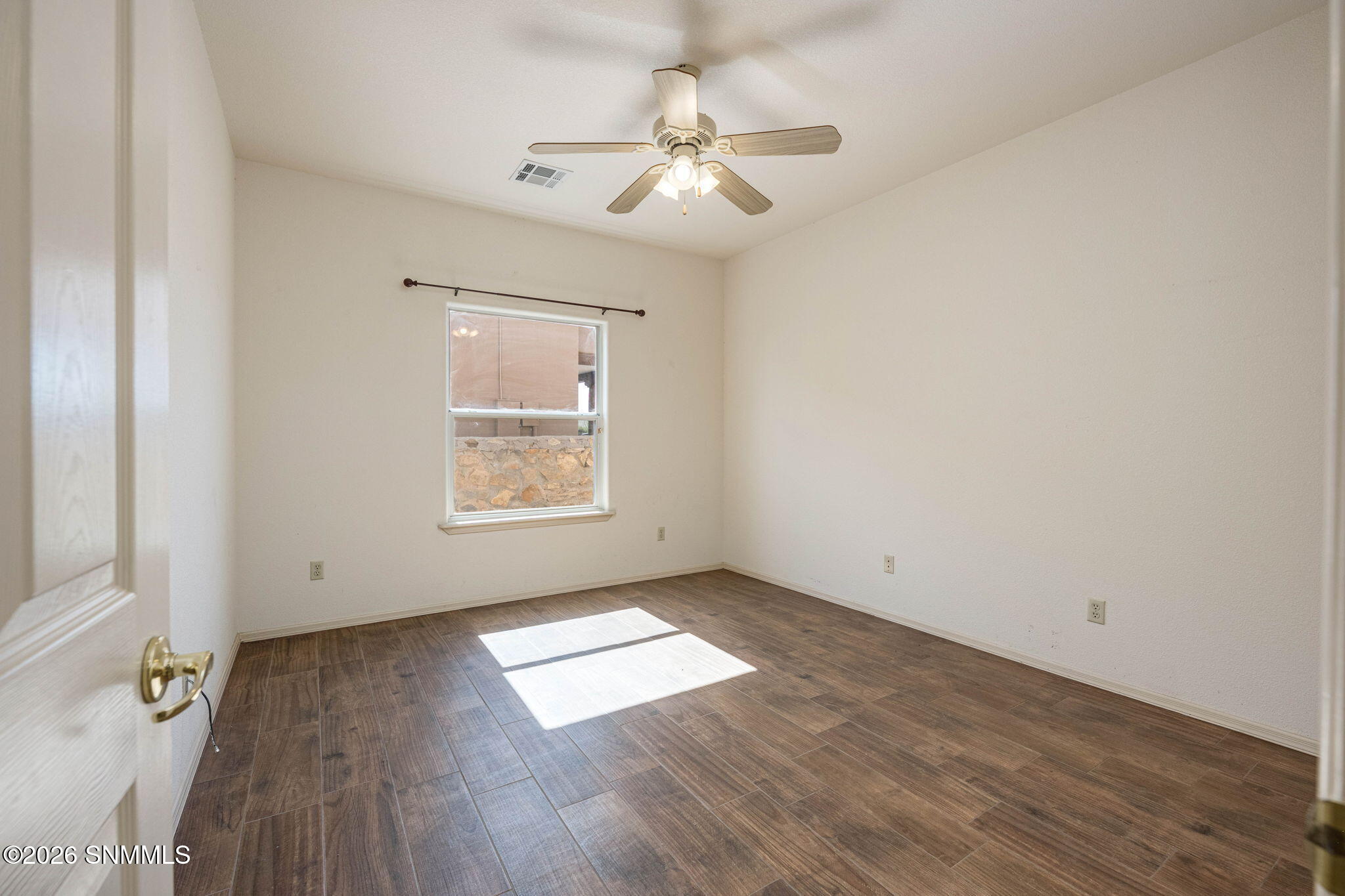 32-web-or-mls-Snappin Homes (StoneCanyon