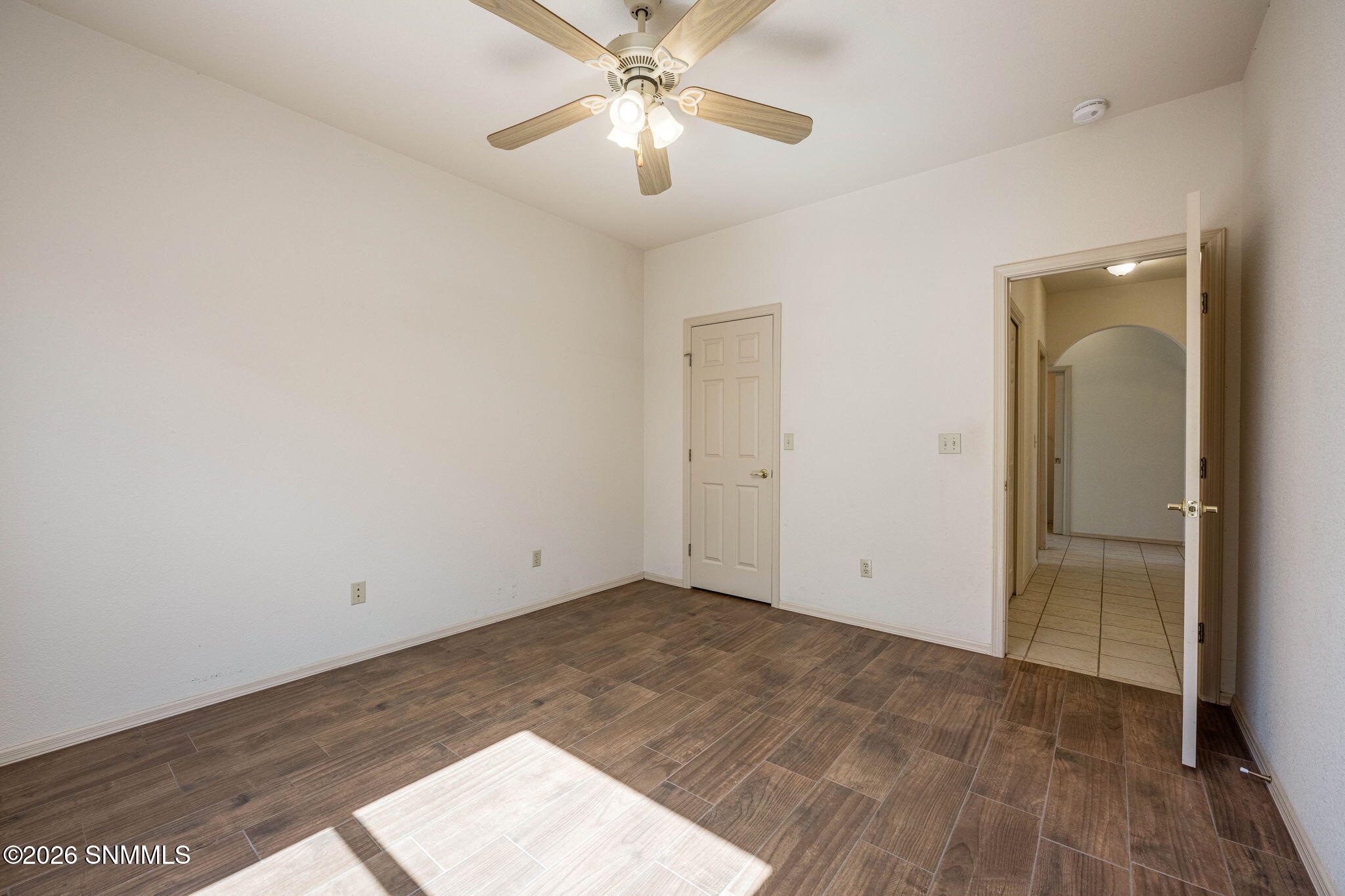 33-web-or-mls-Snappin Homes (StoneCanyon