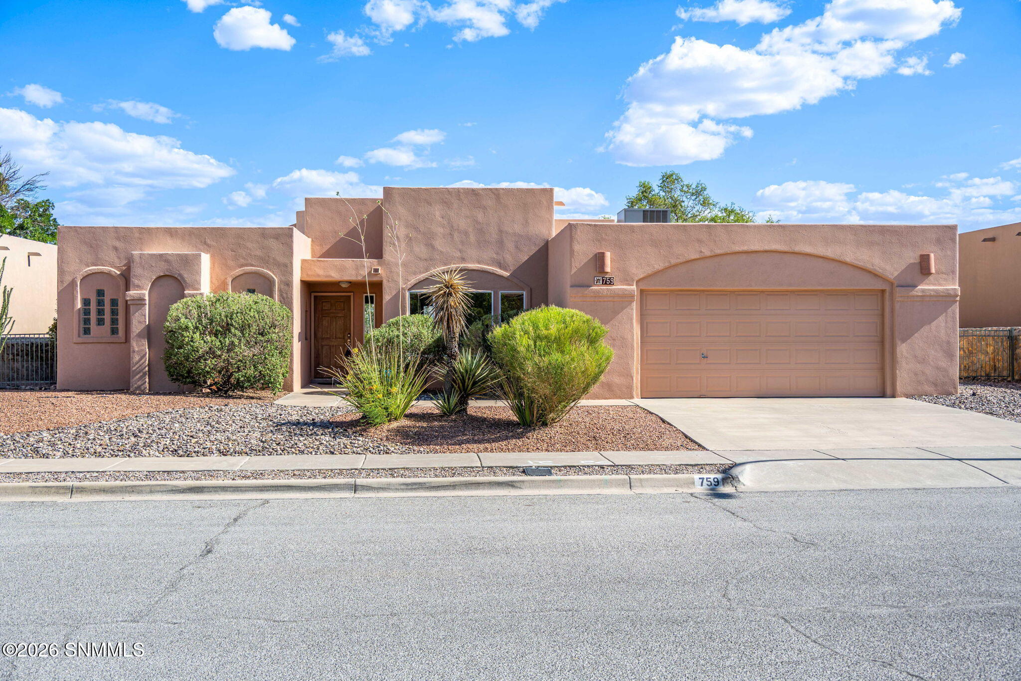 1-web-or-mls-Snappin Homes (StoneCanyon7