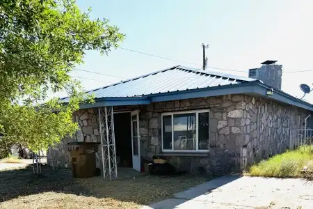 515 Espanola Street, Las Cruces, New Mexico 88001, 2 Bedrooms Bedrooms, ,1 BathroomBathrooms,Residential,For Sale,Espanola,2602092