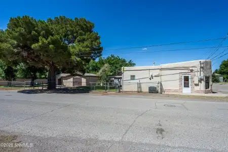 611 1st Street, Tularosa, New Mexico 88352, 3 Bedrooms Bedrooms, ,1.75 BathroomsBathrooms,Residential,For Sale,1st,2602109