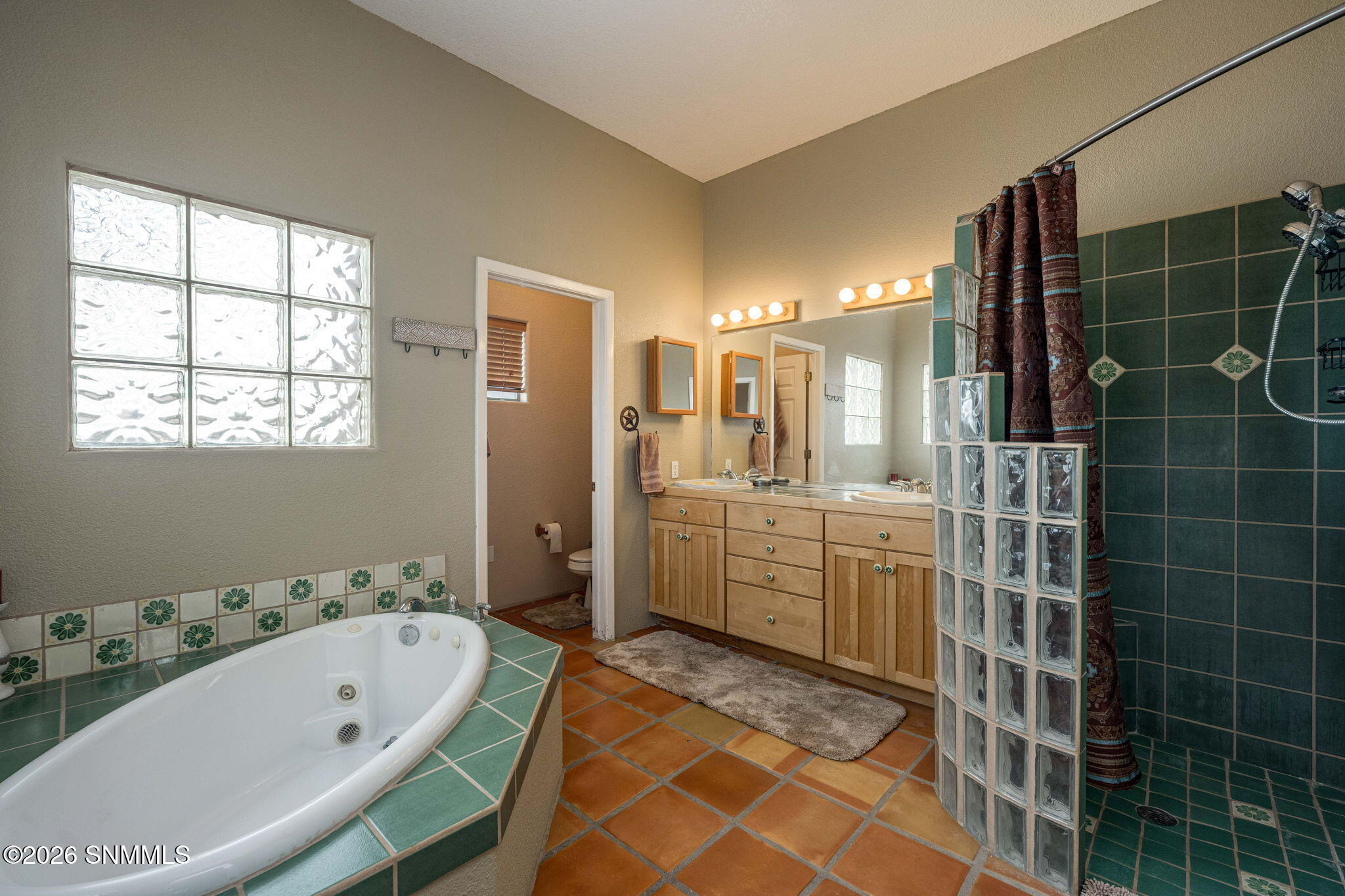 21-web-or-mls-Snappin Homes (AchenbachCa