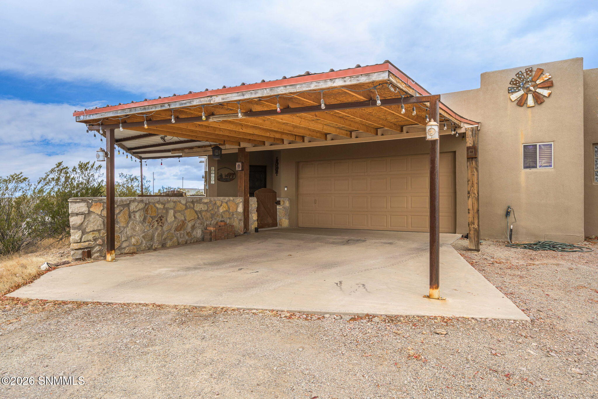 3-web-or-mls-Snappin Homes (AchenbachCan