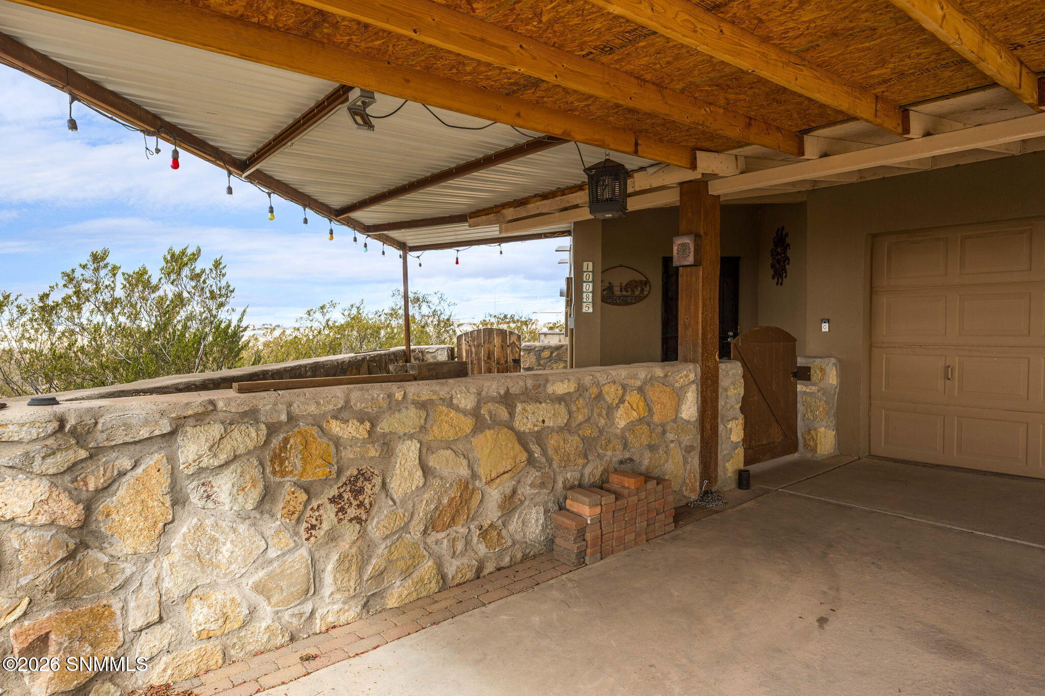 4-web-or-mls-Snappin Homes (AchenbachCan
