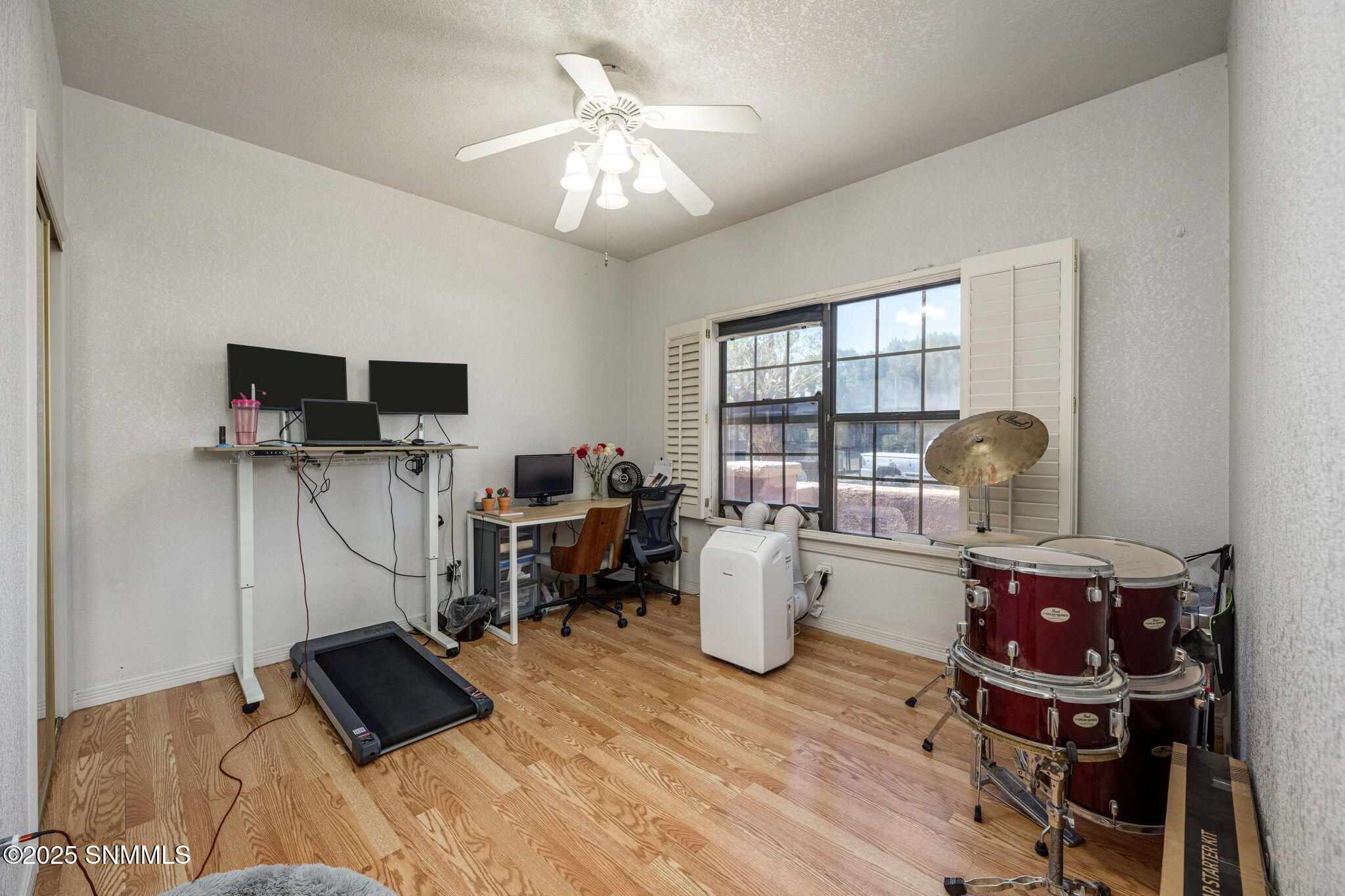 24-web-or-mls-Snappin Homes (MoonShadow5