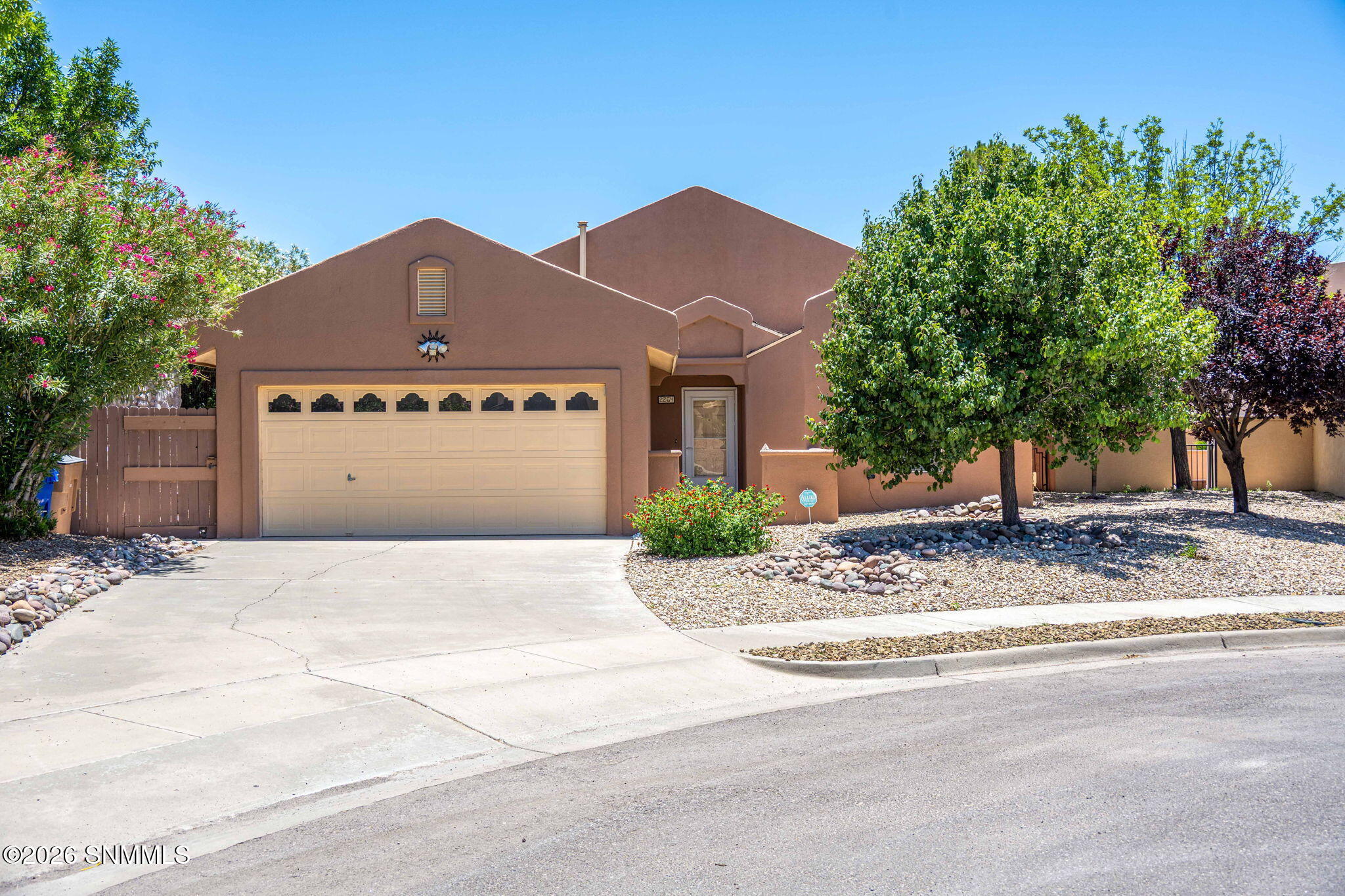 1-web-or-mls-Snappin Homes (SanFelipe226
