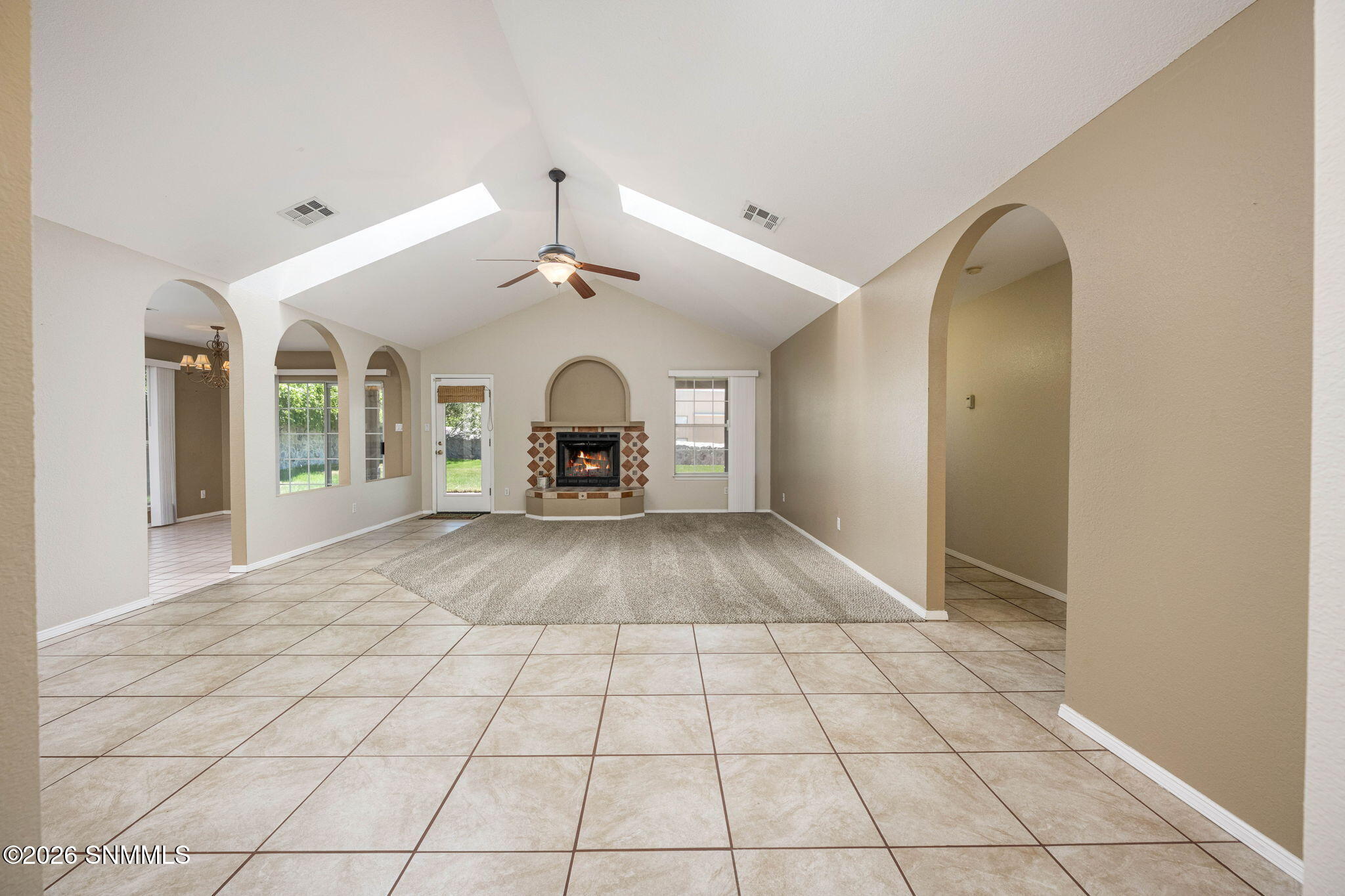 4-web-or-mls-Snappin Homes (SanFelipe226