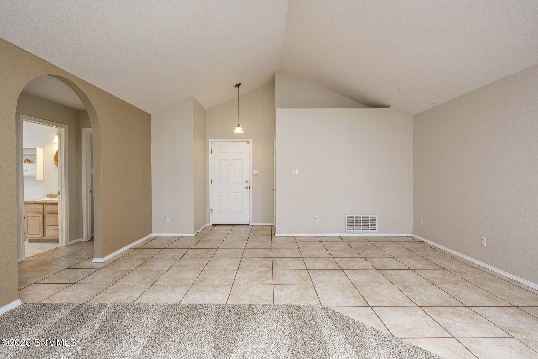 5-web-or-mls-Snappin Homes (SanFelipe226