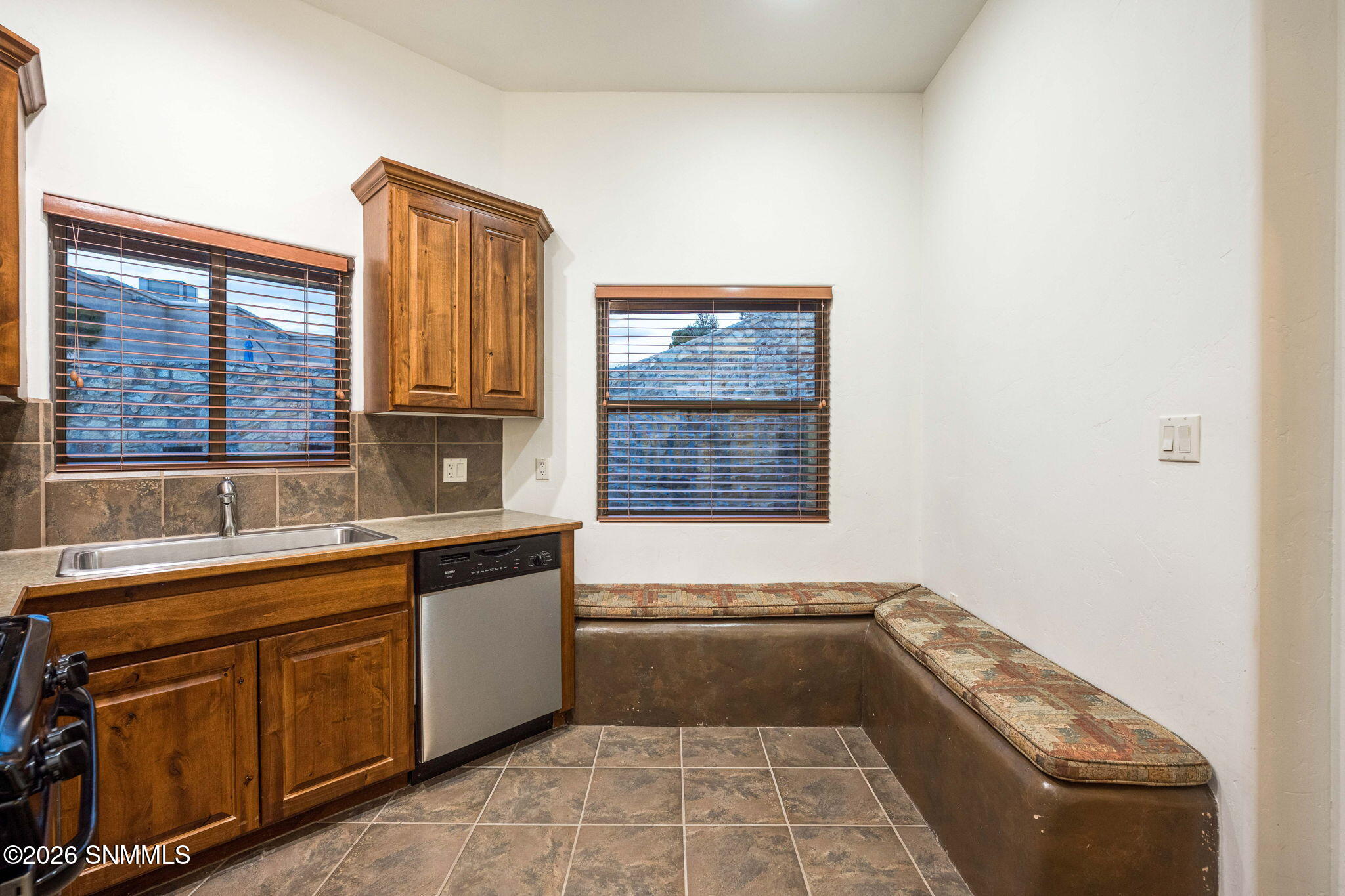 1-2552 Scenic Crest, Z  Real Estate-1 (1