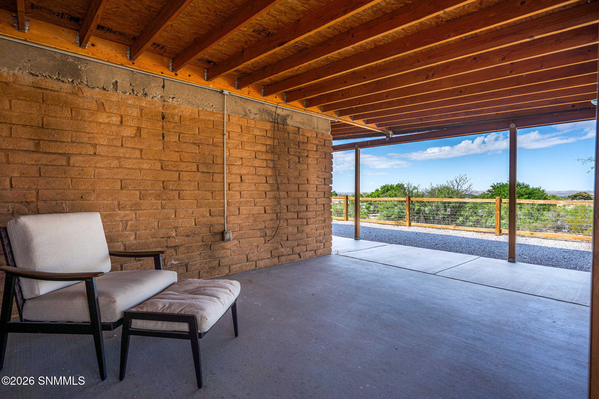 29-web-or-mls-Snappin Homes (Webb2600)-2