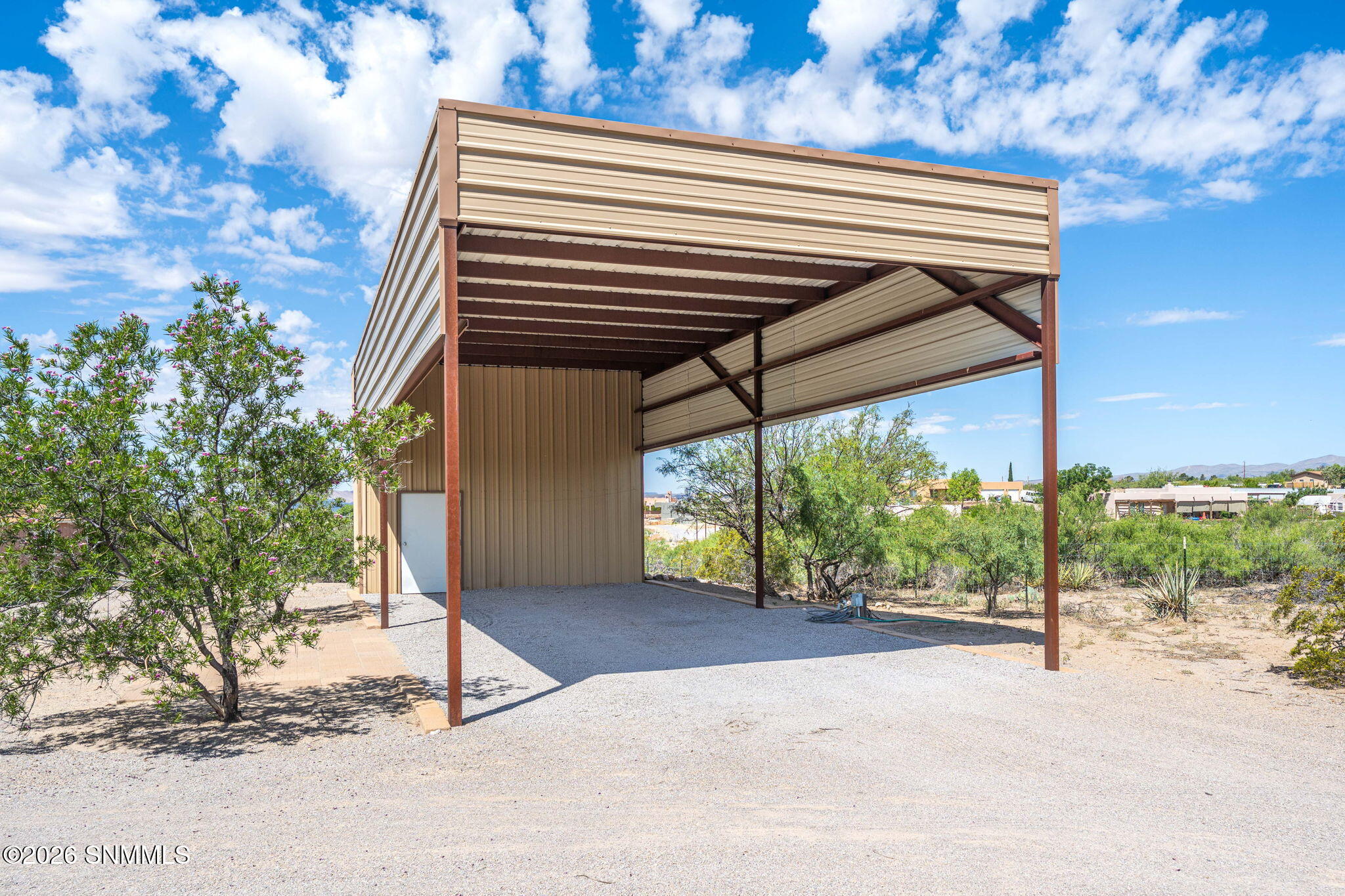 38-web-or-mls-Snappin Homes (Webb2600)-3