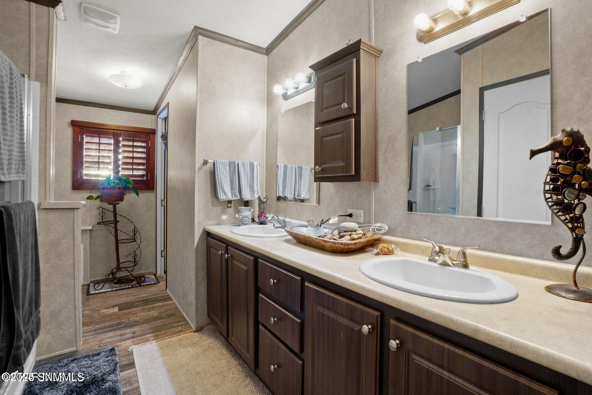 Double vanities