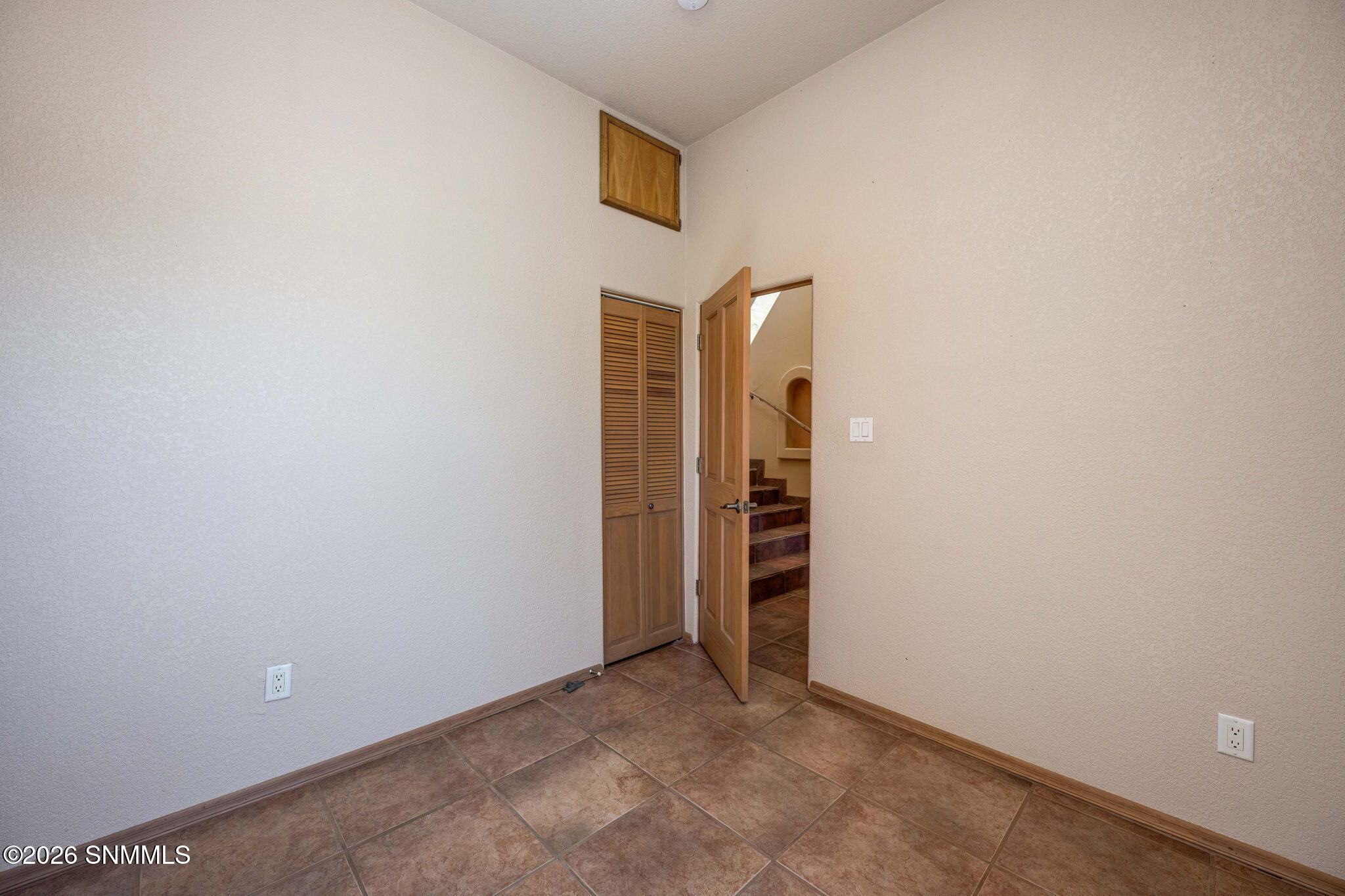 5225 Angel Fire - Z Real Estate, Zane an