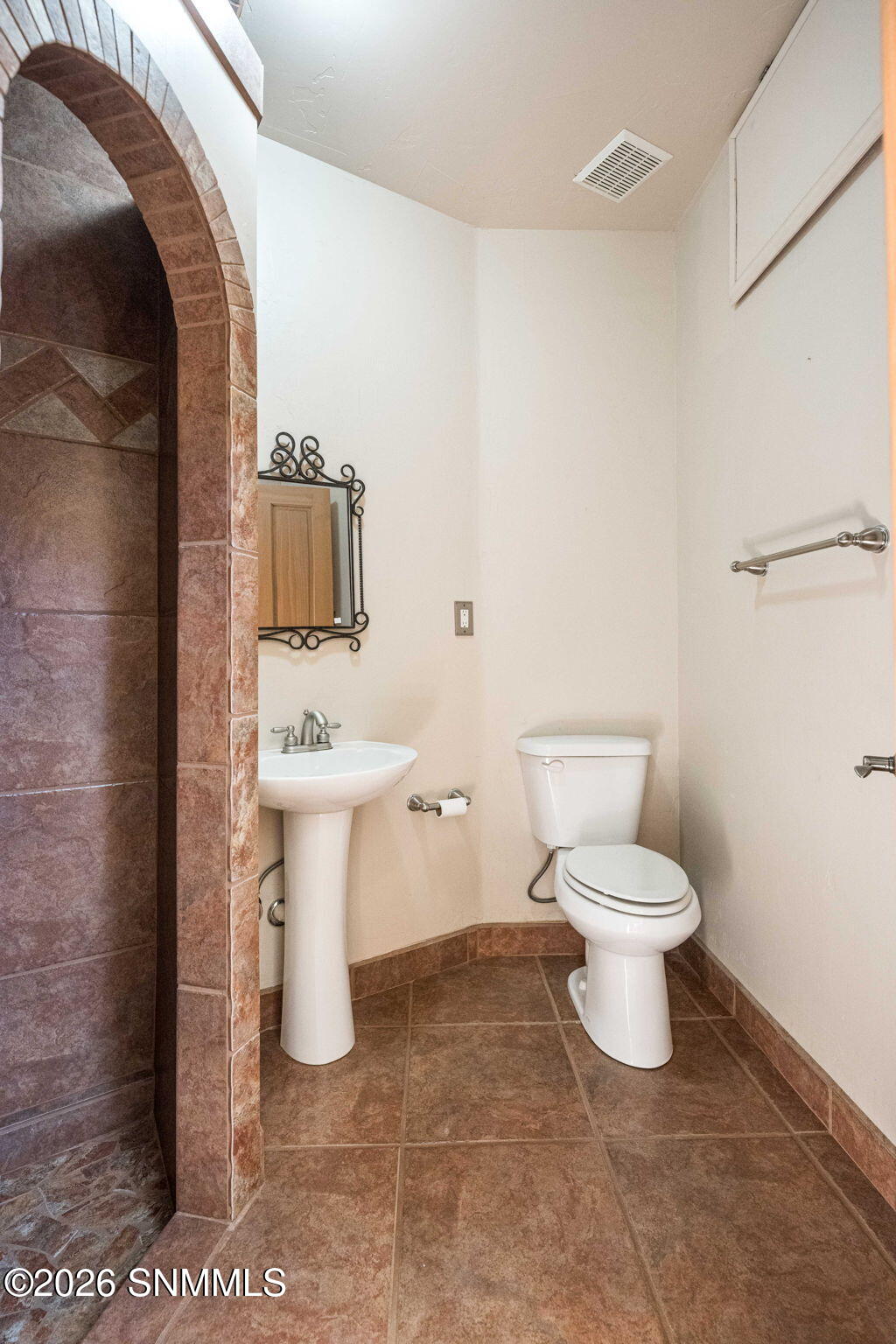 5225 Angel Fire - Z Real Estate, Zane an