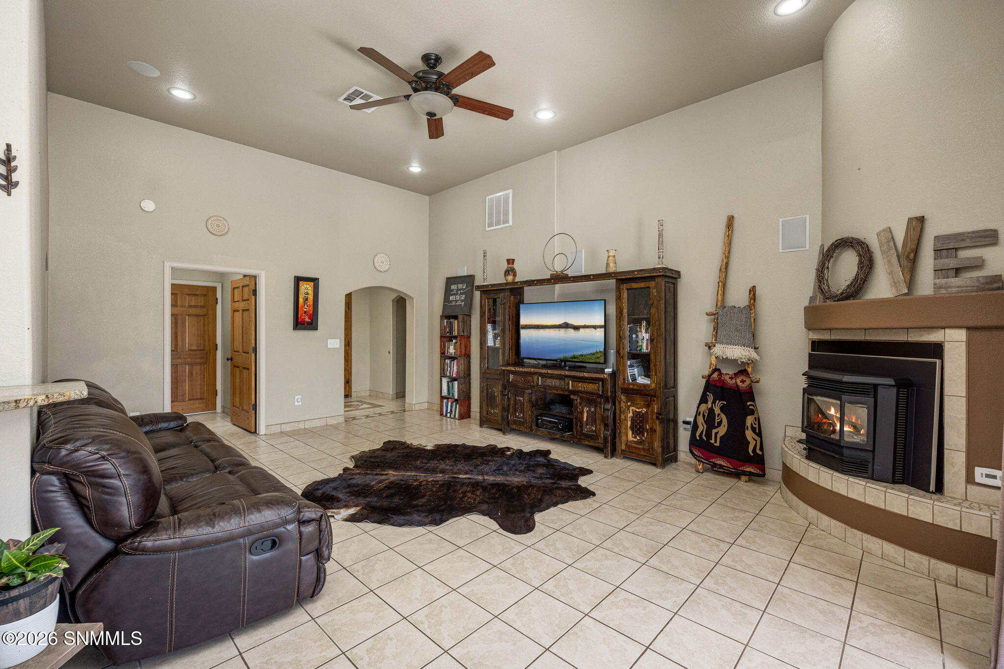 10-web-or-mls-Snappin Homes (Clovis9124)