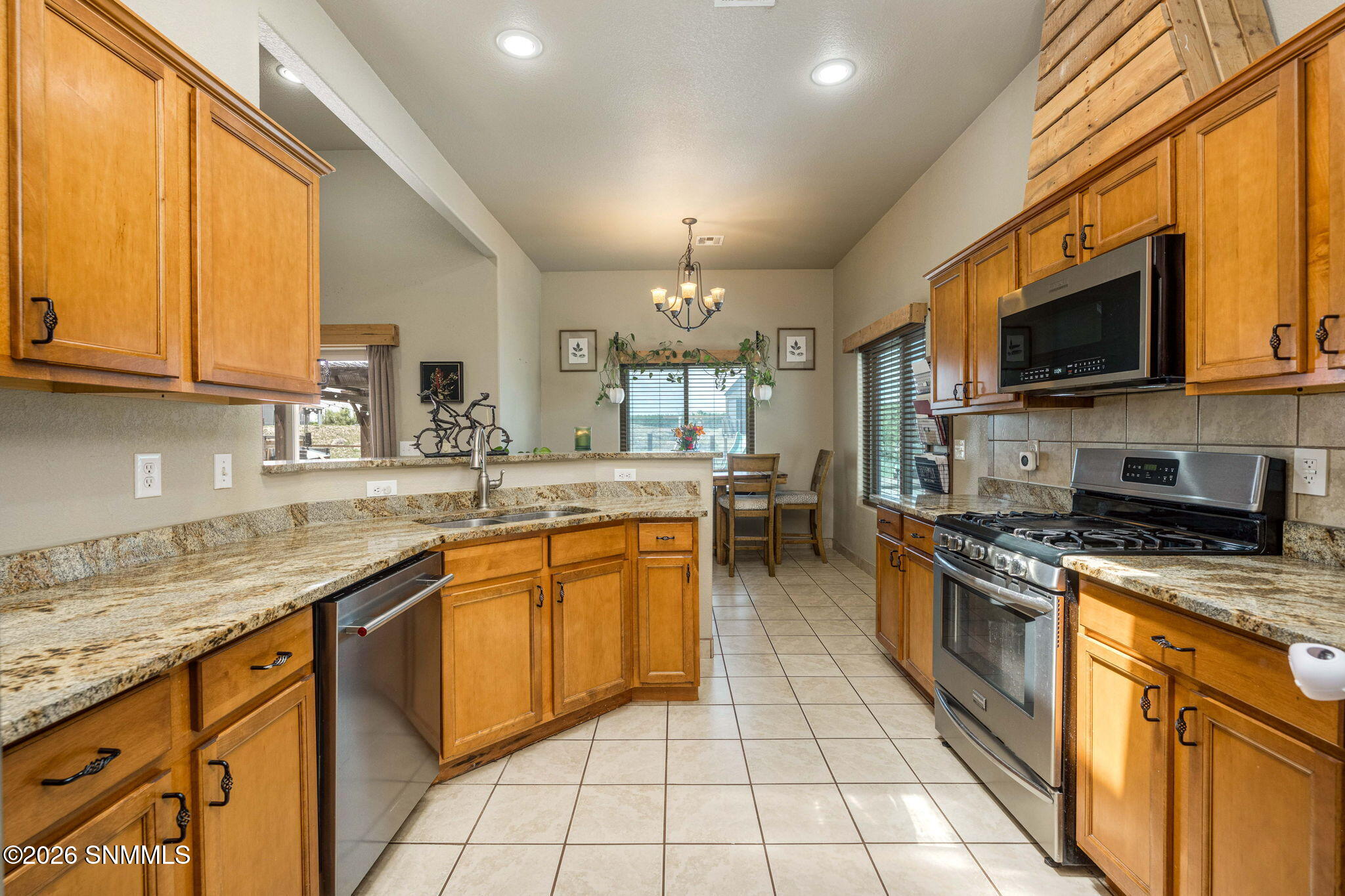 15-web-or-mls-Snappin Homes (Clovis9124)