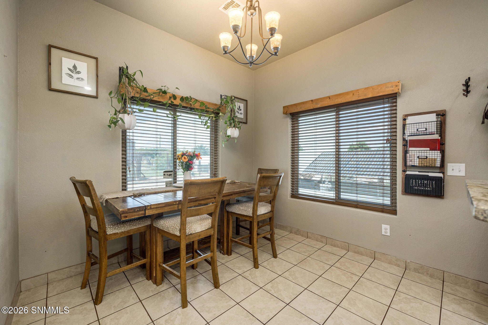 16-web-or-mls-Snappin Homes (Clovis9124)