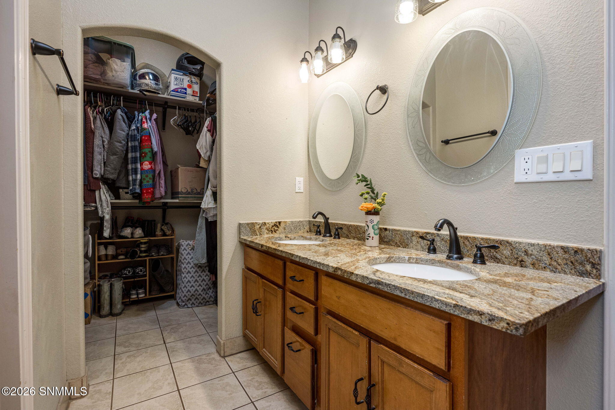 24-web-or-mls-Snappin Homes (Clovis9124)