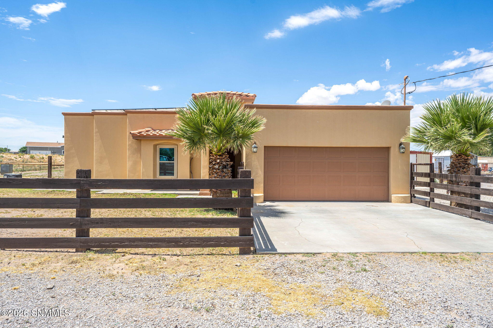3-web-or-mls-Snappin Homes (Clovis9124)-