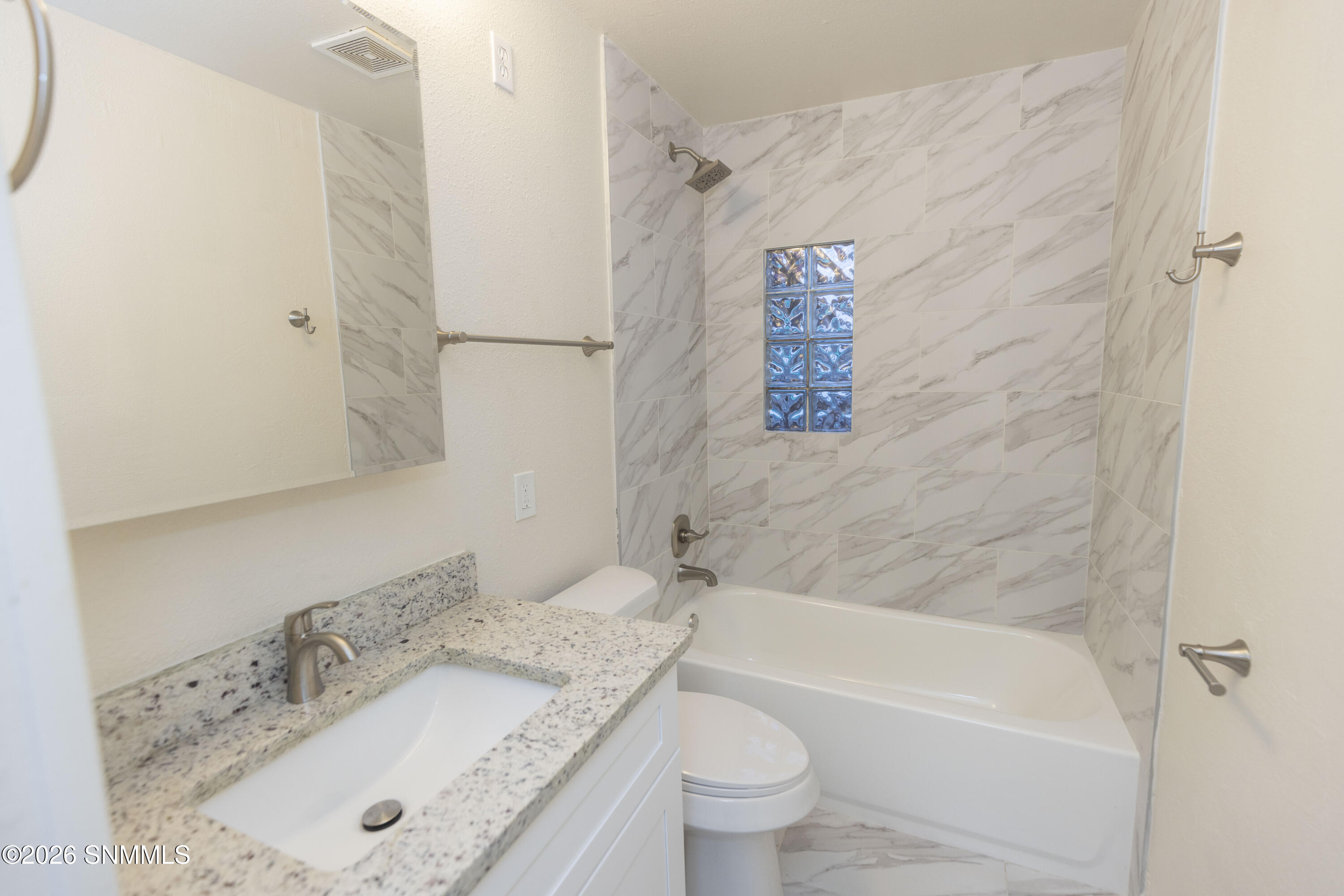 2bath2