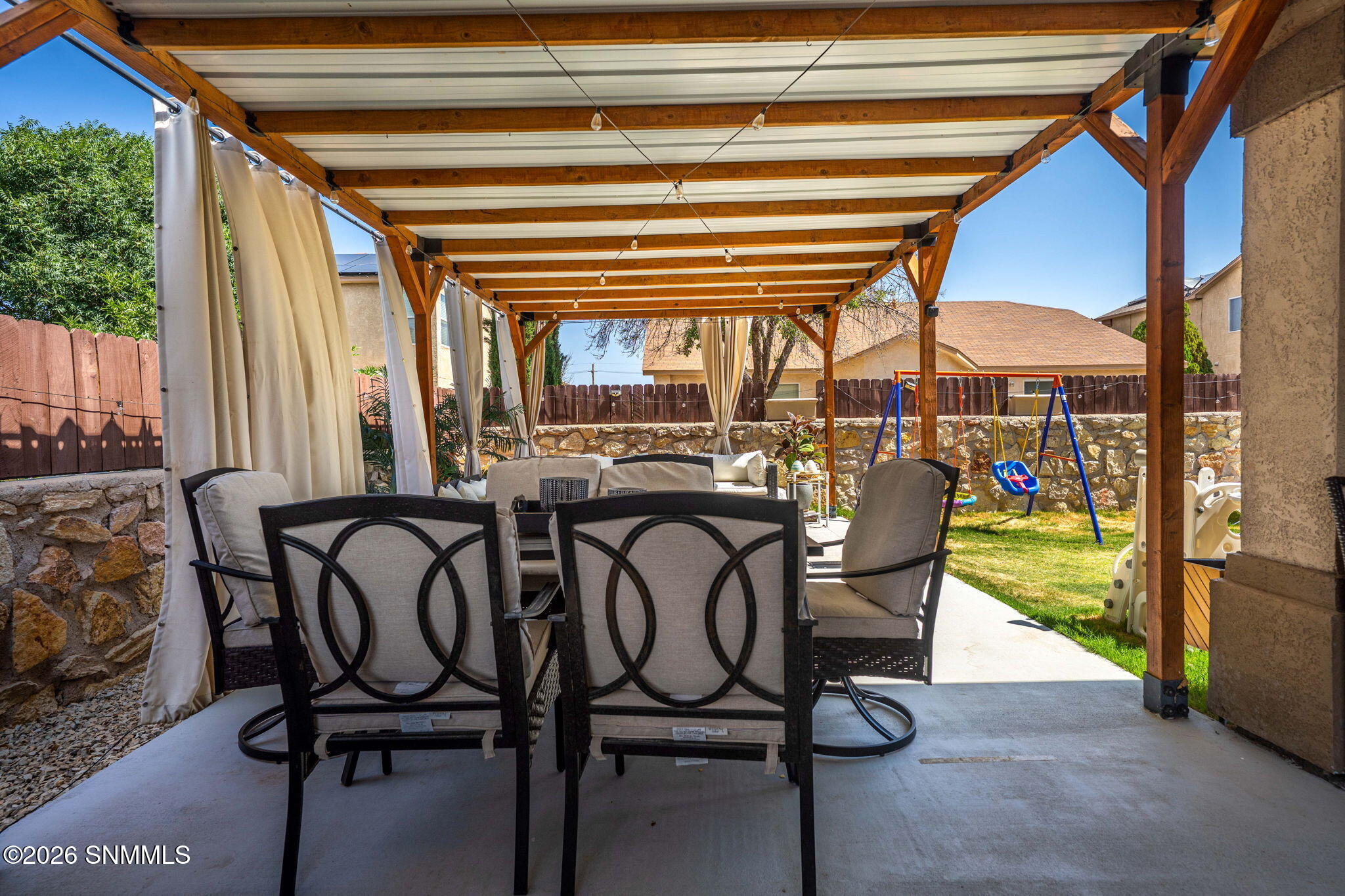 31-web-or-mls-Snappin Homes (BlueMountai