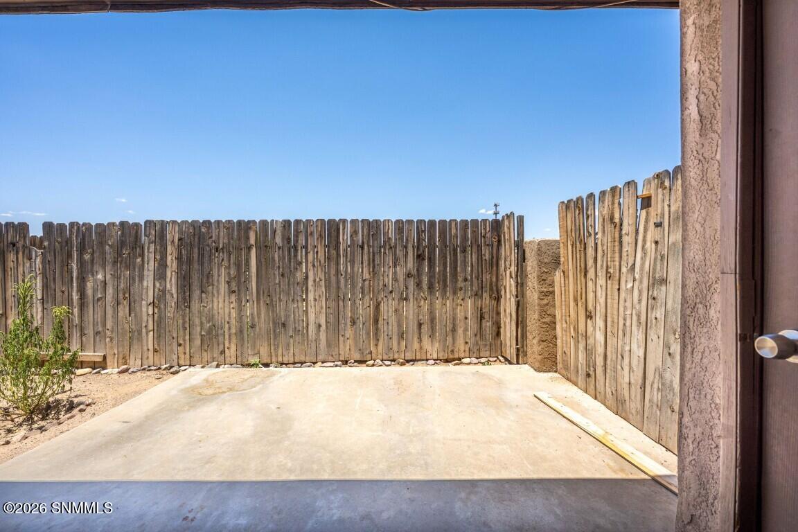 17-web-or-mls-Snappin Homes (Stanford200