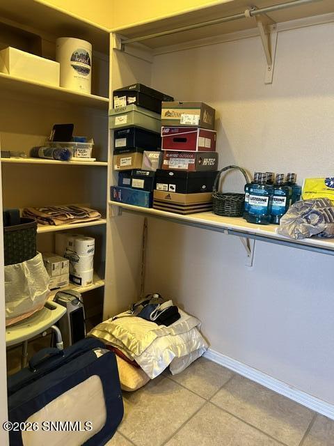 Master Closet1