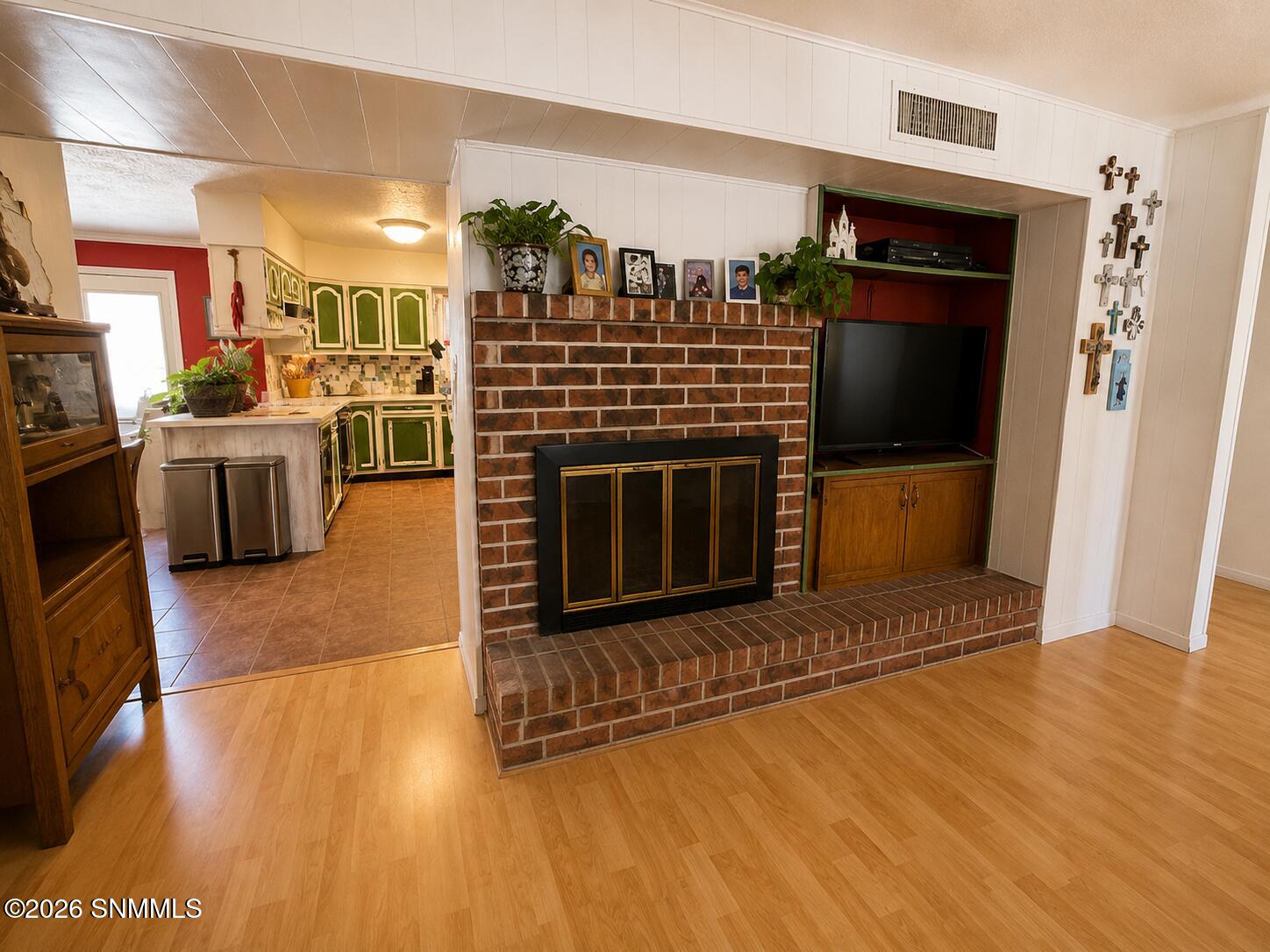 fireplacelivingroom