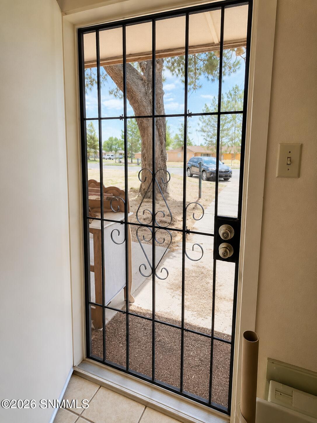 frontdoor inside