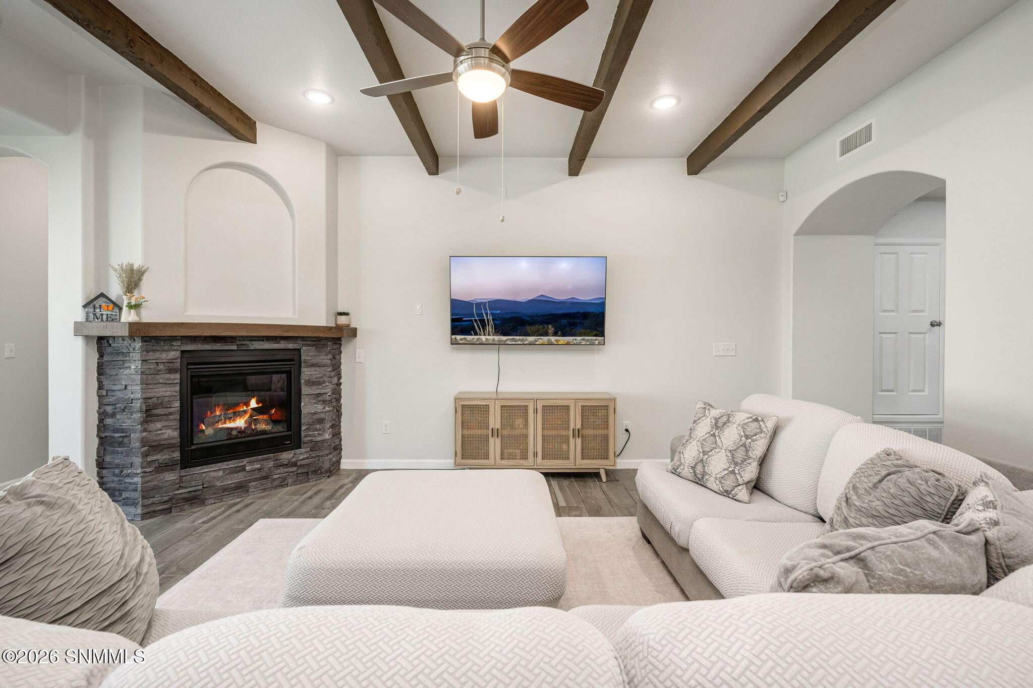 10-web-or-mls-Snappin Homes (MeadowSage4