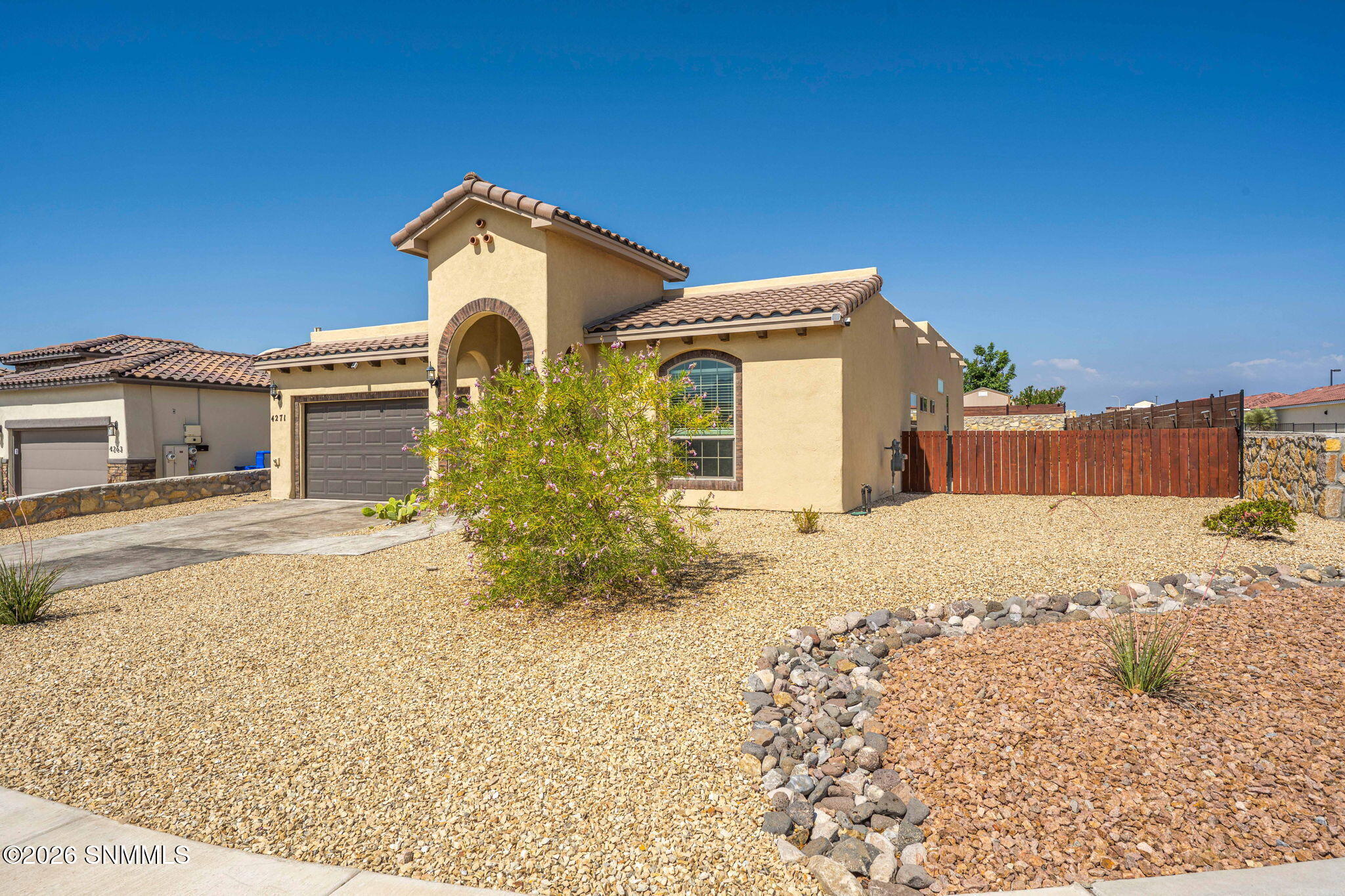 2-web-or-mls-Snappin Homes (MeadowSage42