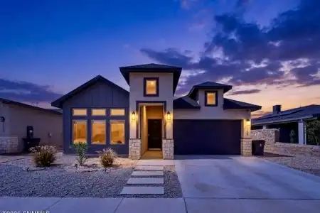 1109 Bronze Hill Avenue, Santa Teresa, New Mexico 88008, 4 Bedrooms Bedrooms, ,2.5 BathroomsBathrooms,Residential,For Sale,Bronze Hill,2602172