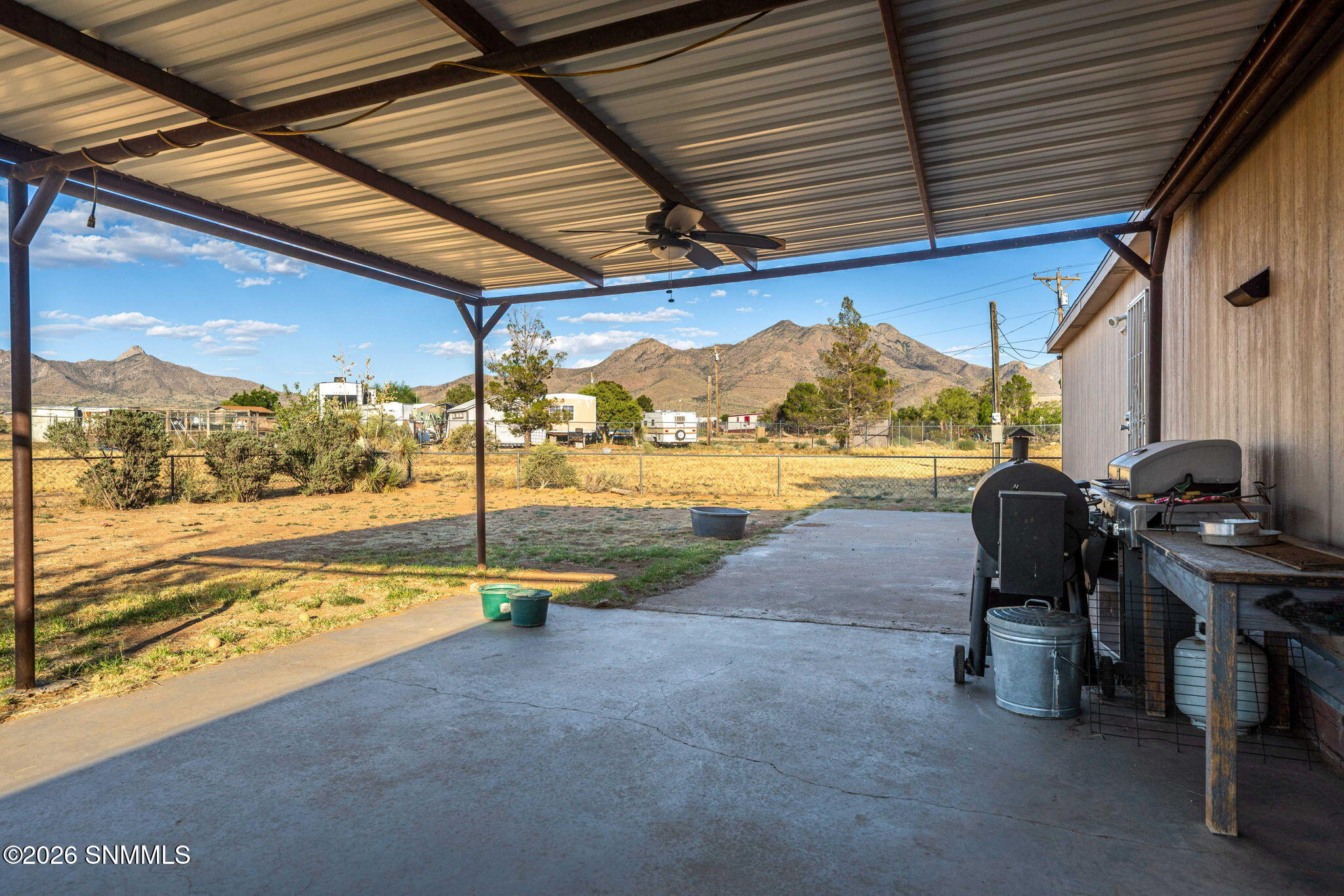 32-web-or-mls-Snappin Homes (Spur9825)-3