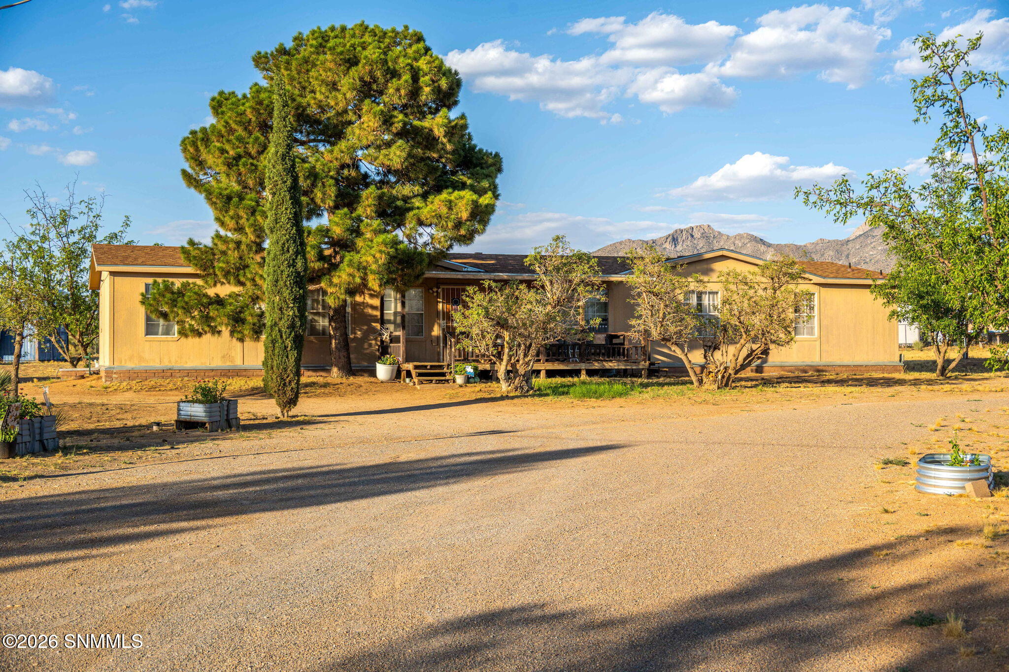 1-web-or-mls-Snappin Homes (Spur9825)-1